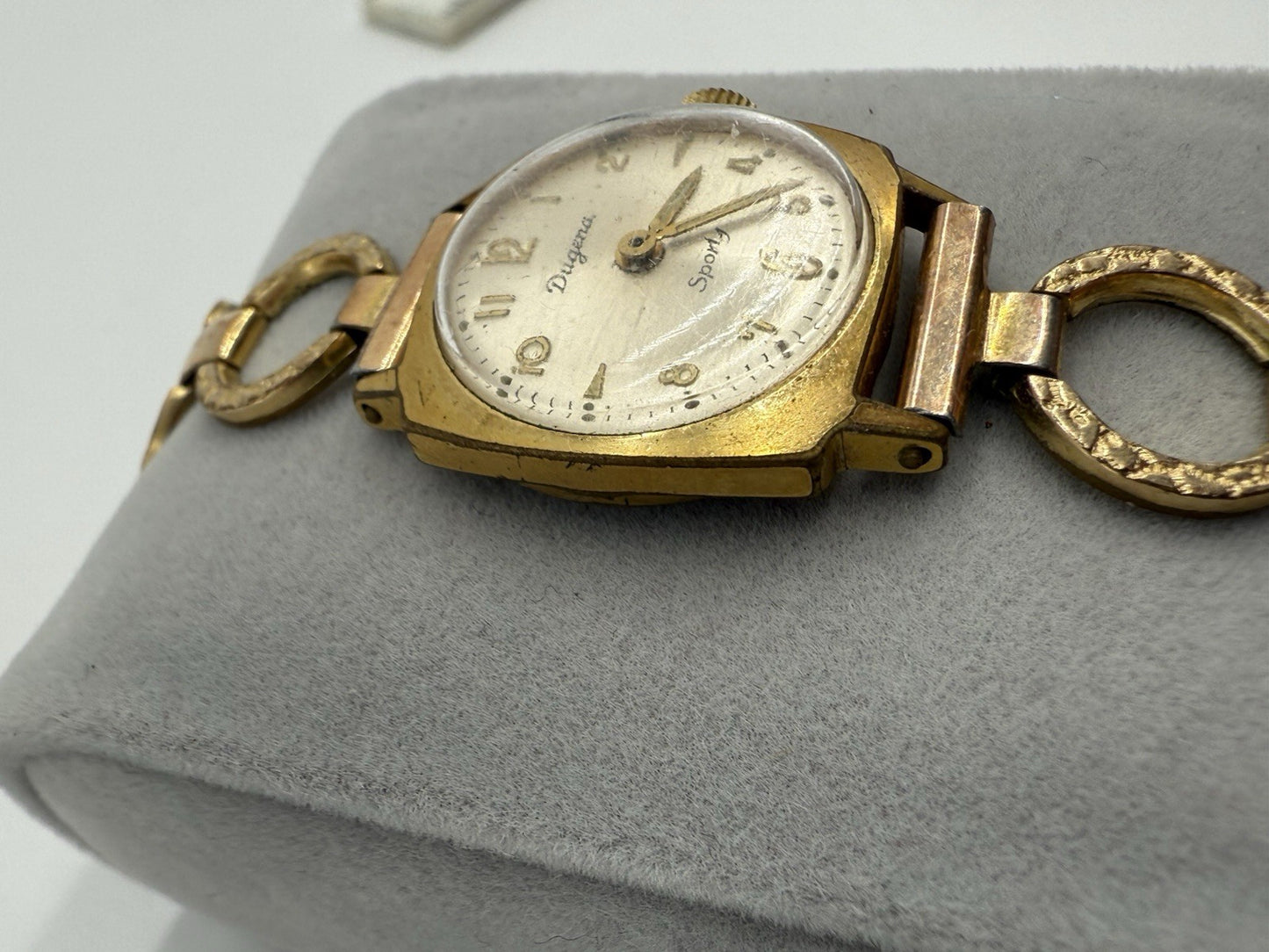 VINTAGE DUGENA SPORTY ARMBANDUHR ART DECO DAMEN VERGOLDET LÄUFT