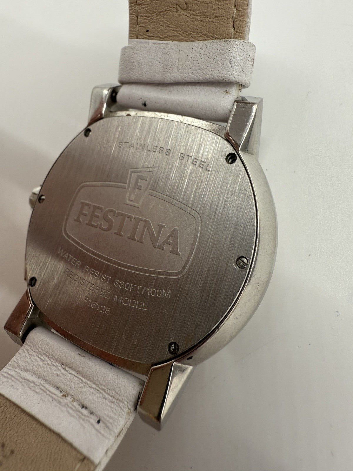 FESTINA MAMBO BIG-SIZE OVAL CHRONOGRAPH DATE HERREN UHR REF.F16125