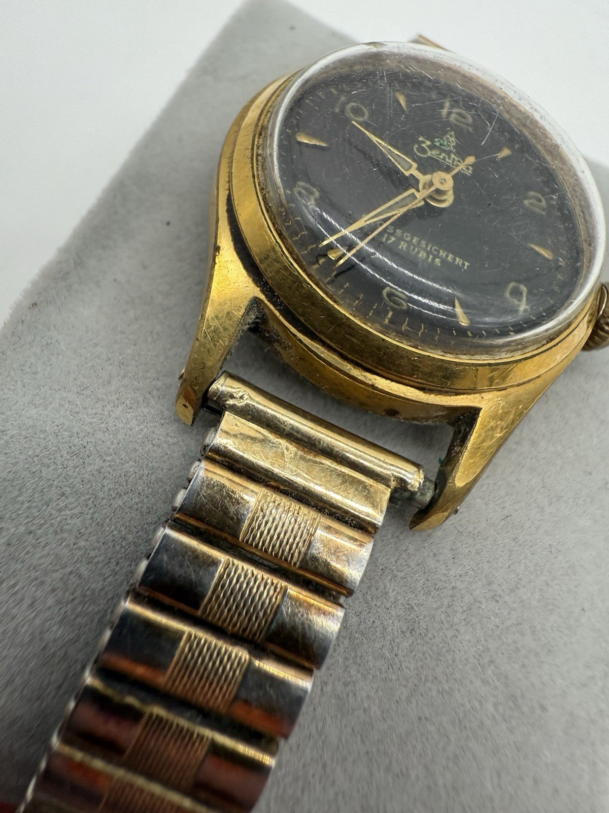 VINTAGE ZENTRA 17 RUBIS DAMEN ARMBANDUHR ELEGANT1960 GOLD PLATED LÄUFT