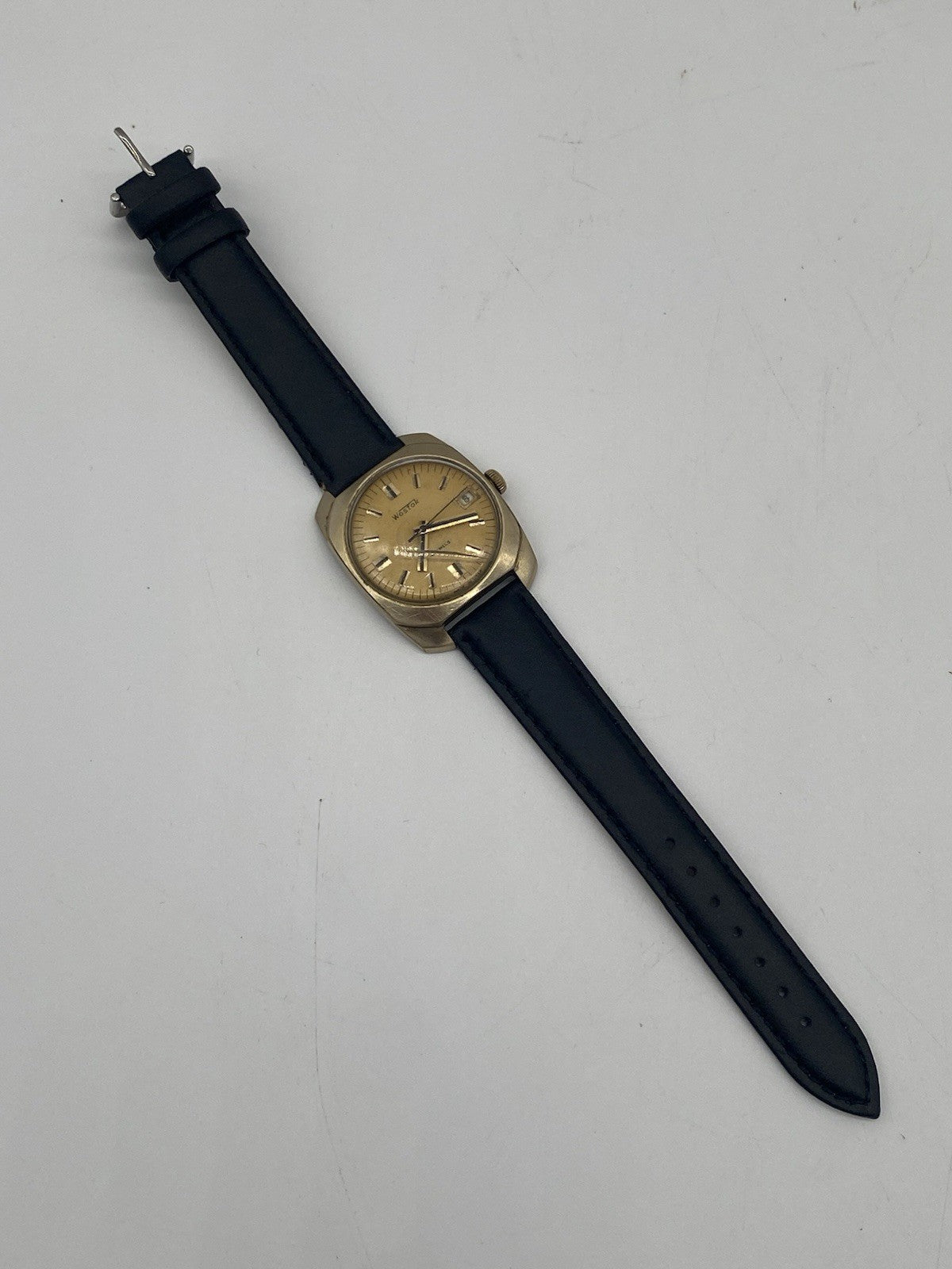 VINTAGE USSR HERREN UHR VOSTOK SOVIET UNION 18 JEWELS LÄUFT