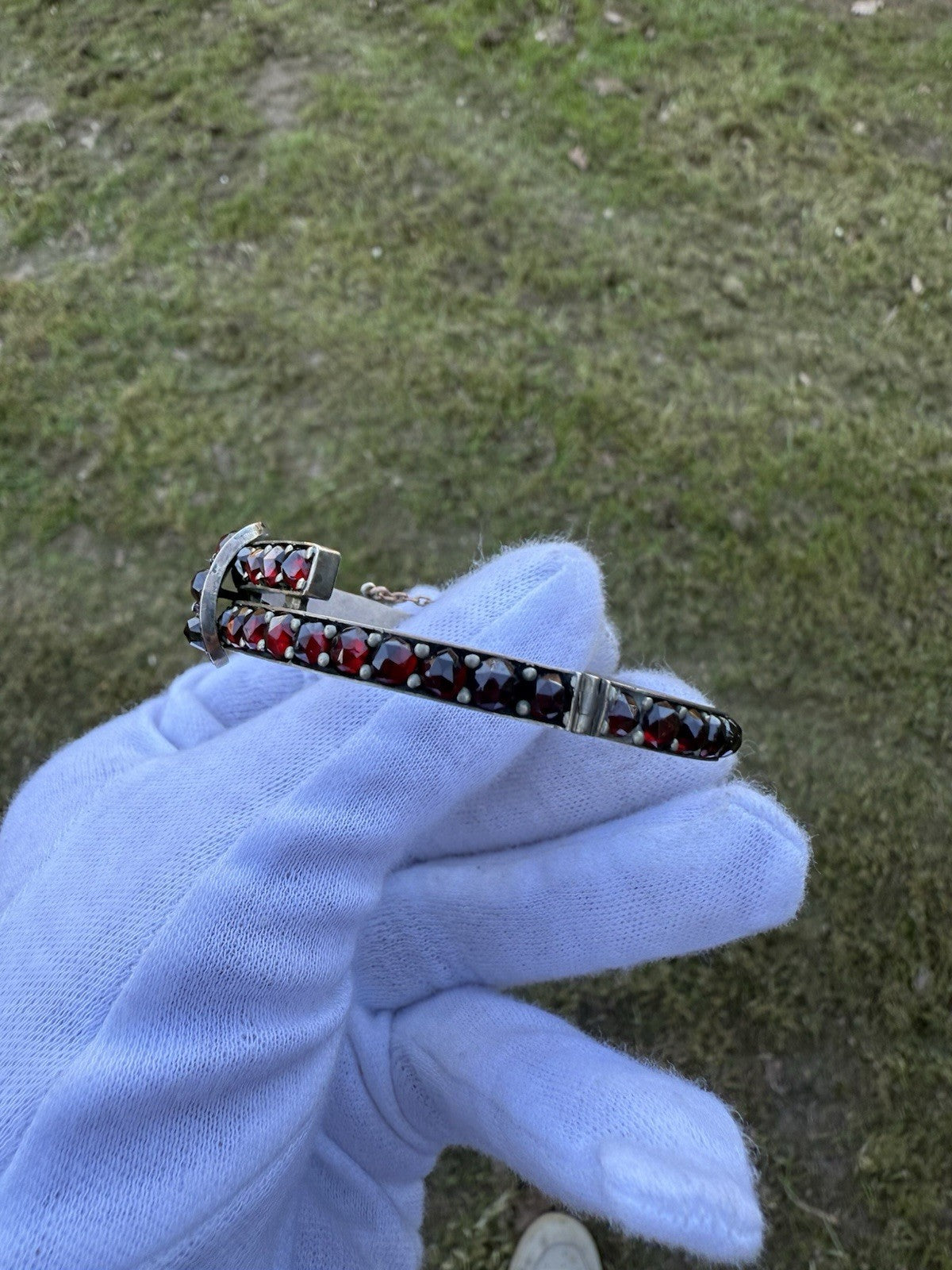 BÖHMISCHER GRANAT ANTIKER GRANATARMREIF ARMREIF MIT GRANAT