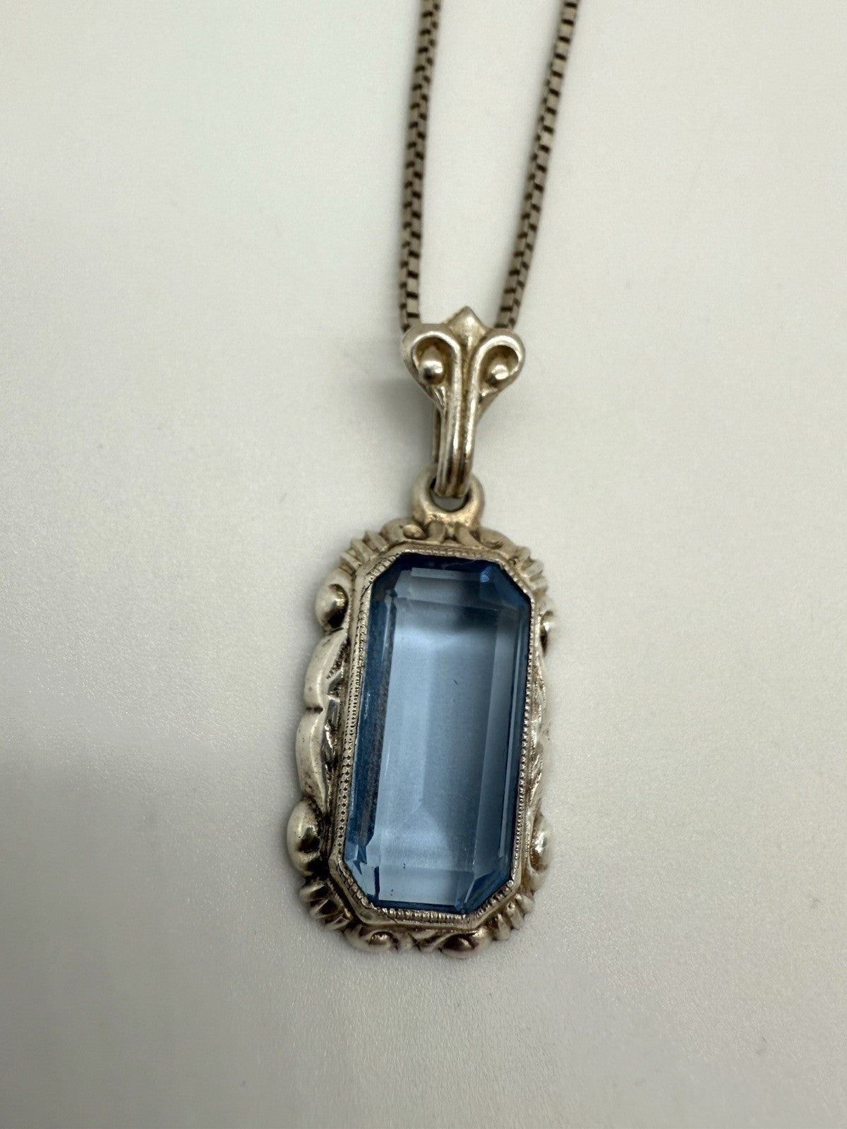 ANTIKER JUGENDSTIL ANHÄNGER 800er SILBER MIT BLAUEM STEIN + SILBER KETTE