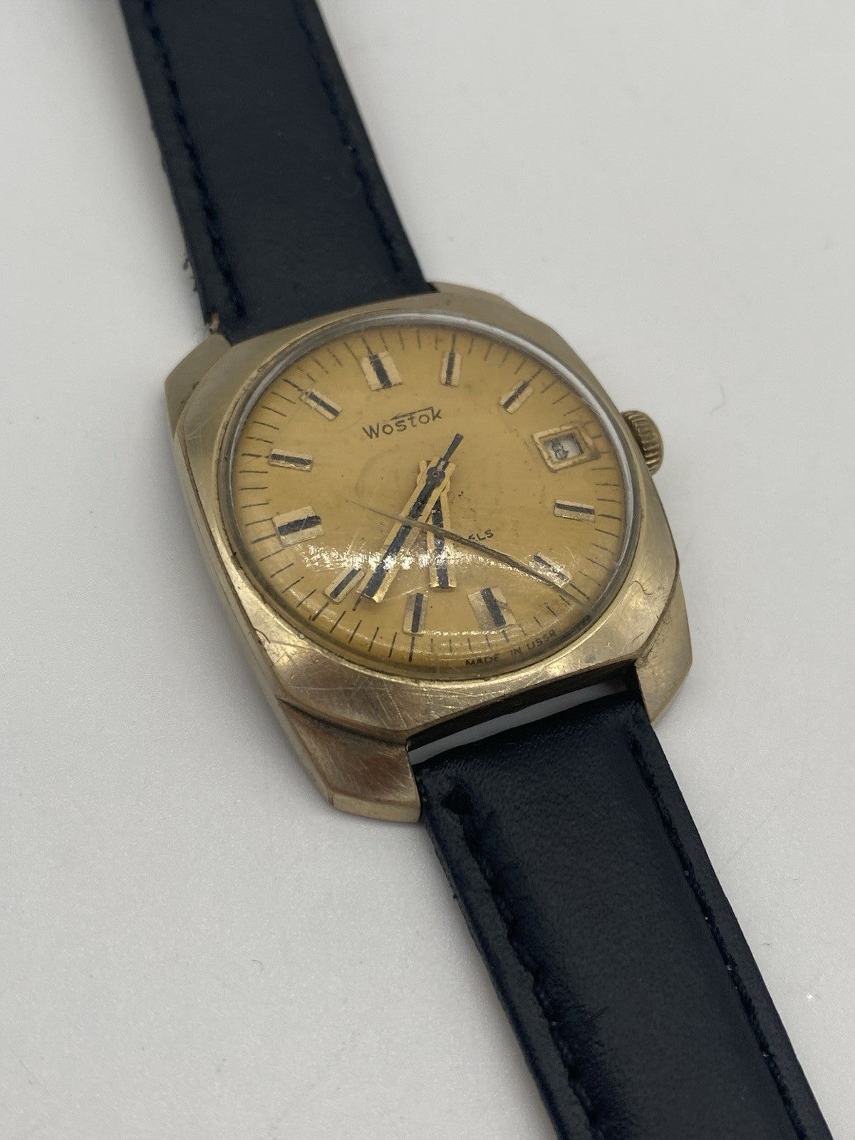 VINTAGE USSR HERREN UHR VOSTOK SOVIET UNION 18 JEWELS LÄUFT
