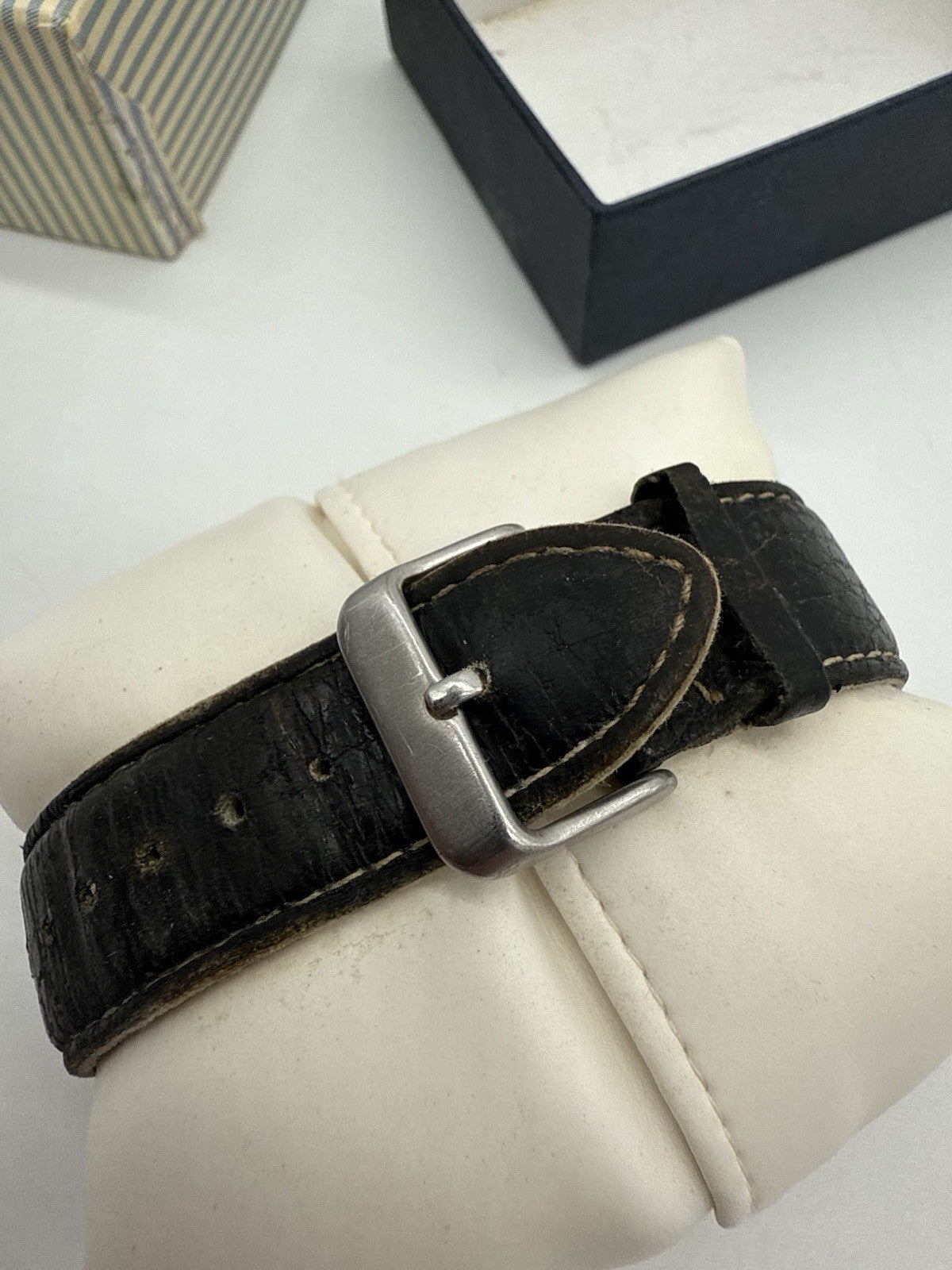 VINTAGE TOMMY HILFIGER CHRONO DATUM & TAG ARMBANDUHR