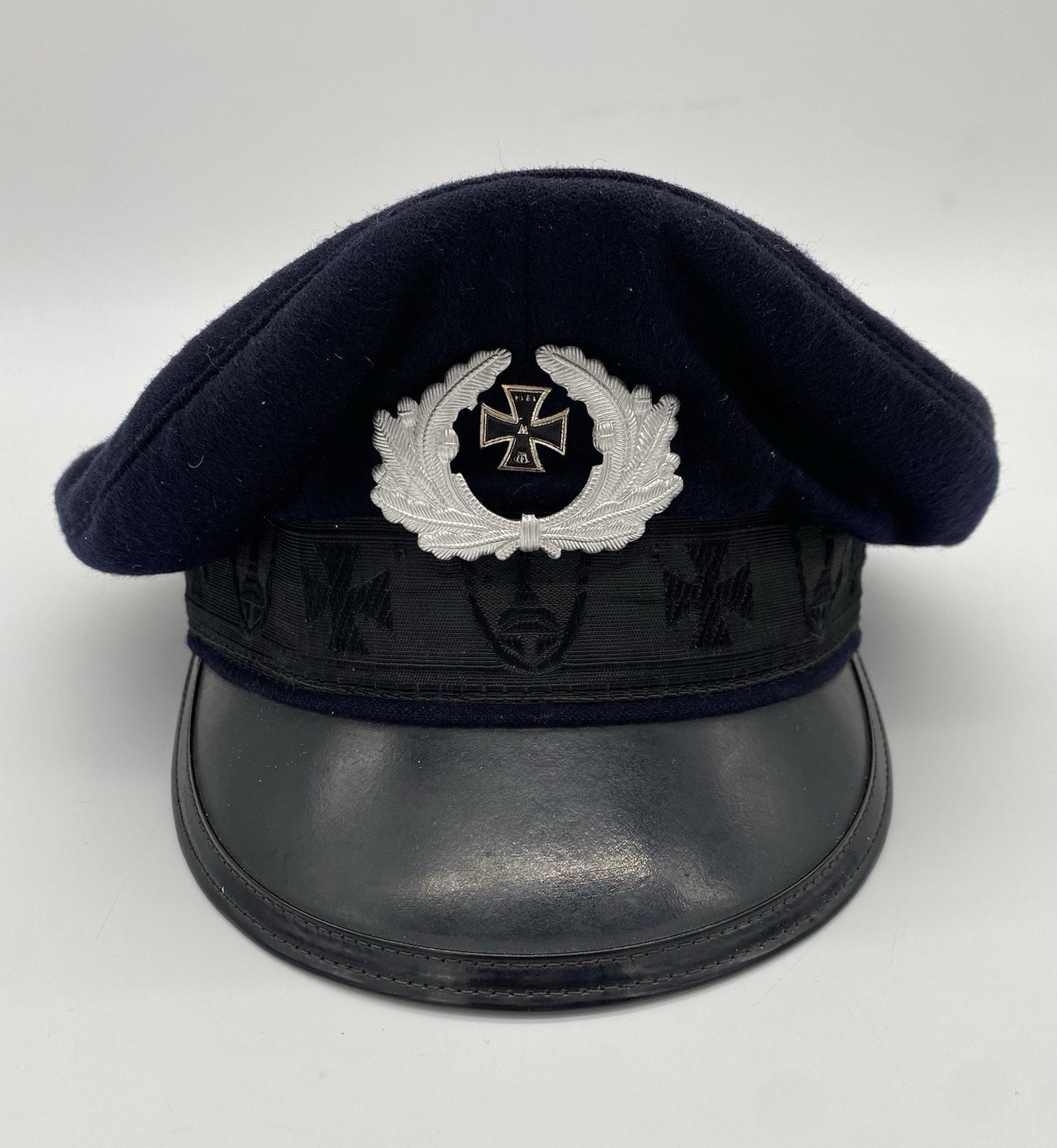 ALTE SCHIRMMÜTZE KYFFHÄUSERBUND MIT EISERNEN KREUZ 1914