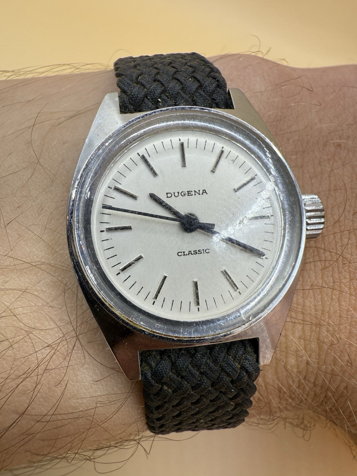 DUGENA CLASSIC DAMEN UHR HANDAUFZUG ARMBANDUHR LÄUFT