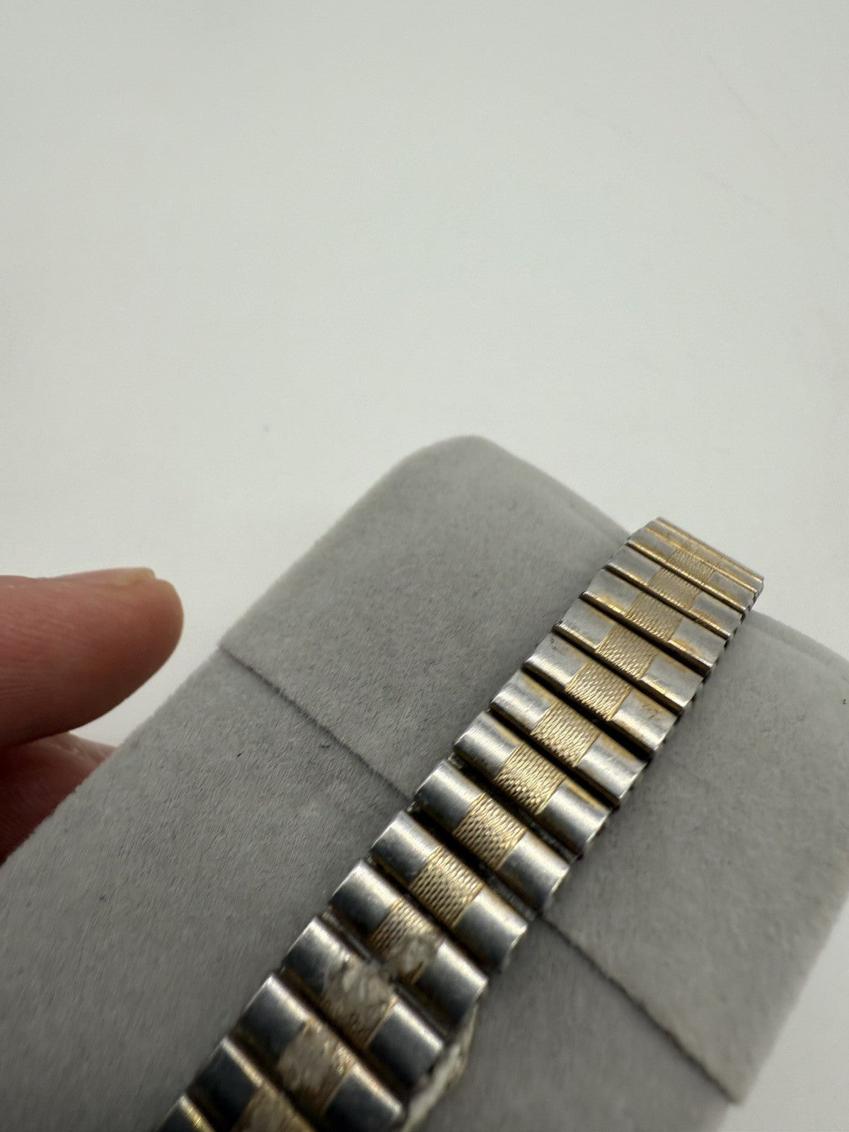 VINTAGE ZENTRA 17 RUBIS DAMEN ARMBANDUHR ELEGANT1960 GOLD PLATED LÄUFT