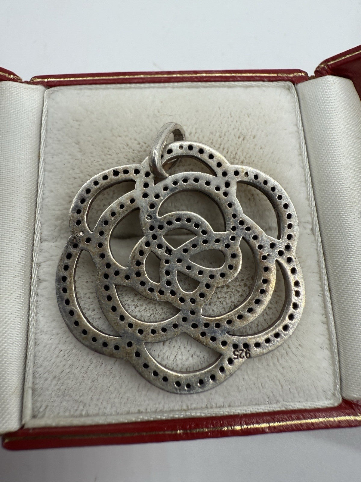 VINTAGE 925 STERLING SILBER ANHÄNGER DURCHBROCHEN BLUME SCHWARZ CZ CHARM