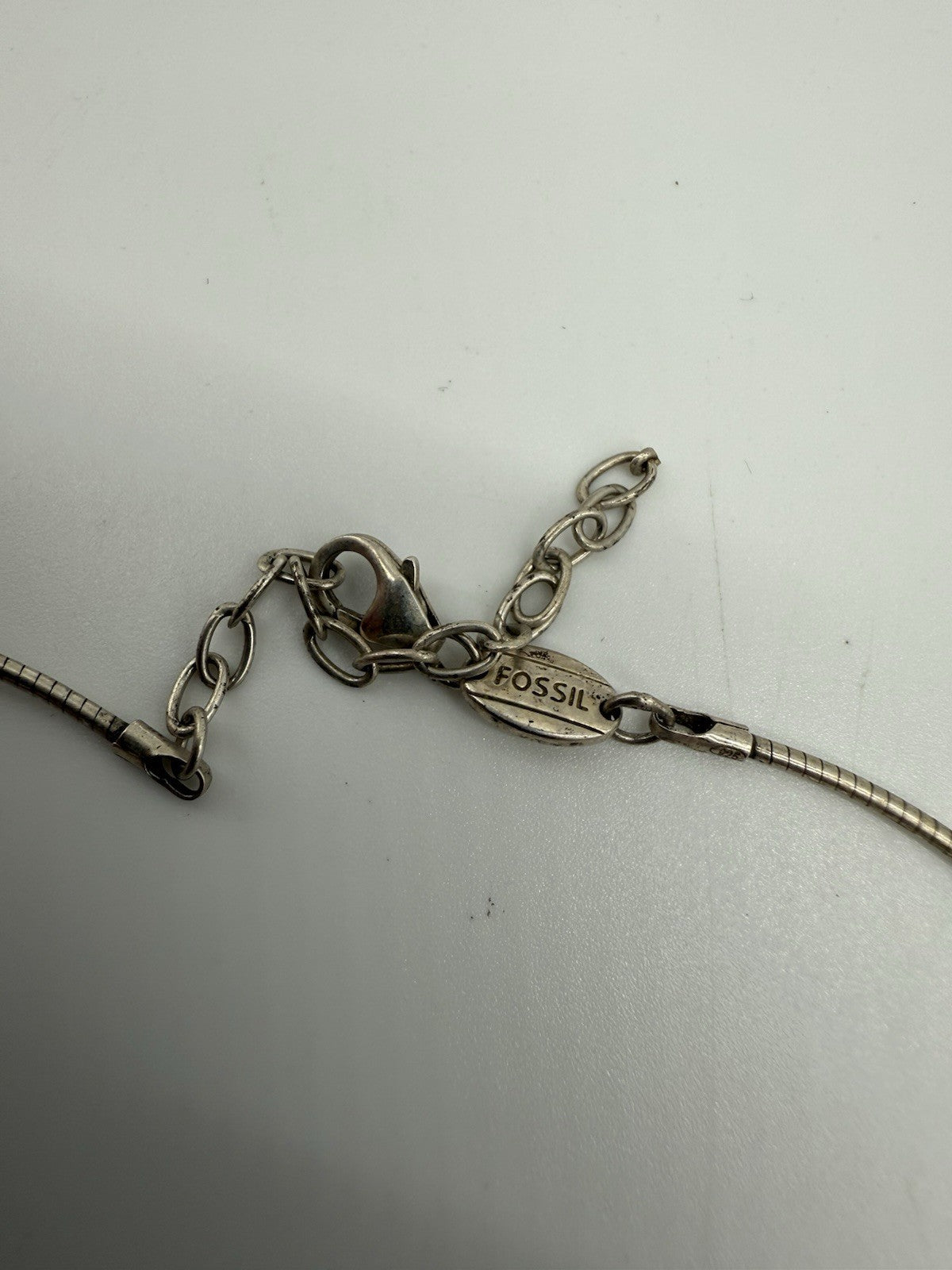 VINTAGE 925 STERLING SILBER KETTE & FOSSIL ANHÄNGER