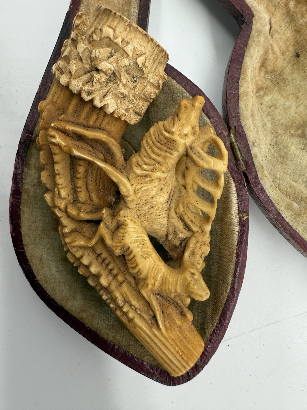 ZWEI HIRSCH MEERSCHAUM PFEIFE SAMMLERSTÜCK TABAK PFEFIE