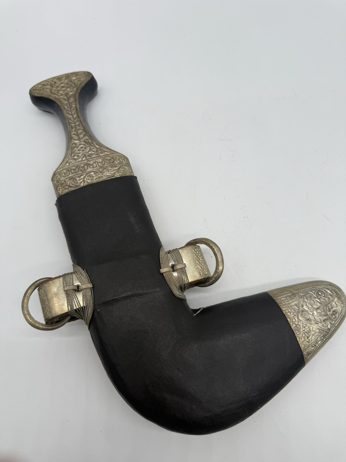 VERZIERTER ARABISCHER DOLCH JAMBIYA KHANJAR MIT HORNGRIFF