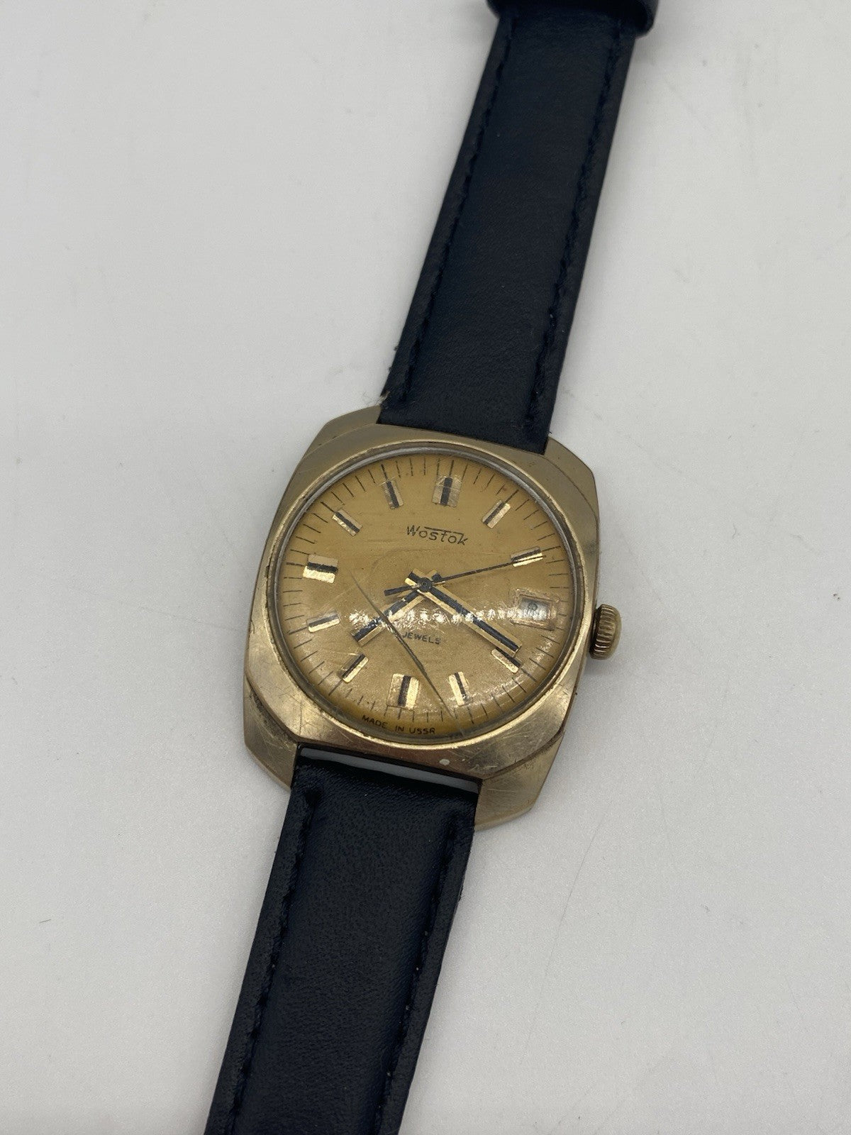 VINTAGE USSR HERREN UHR VOSTOK SOVIET UNION 18 JEWELS LÄUFT