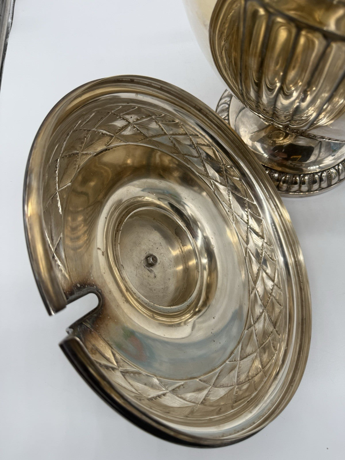 GROßE WMF VERSILBERTE TERRINE, POKAL MIT DECKEL ART DECO NEOKLASSIZISMUS