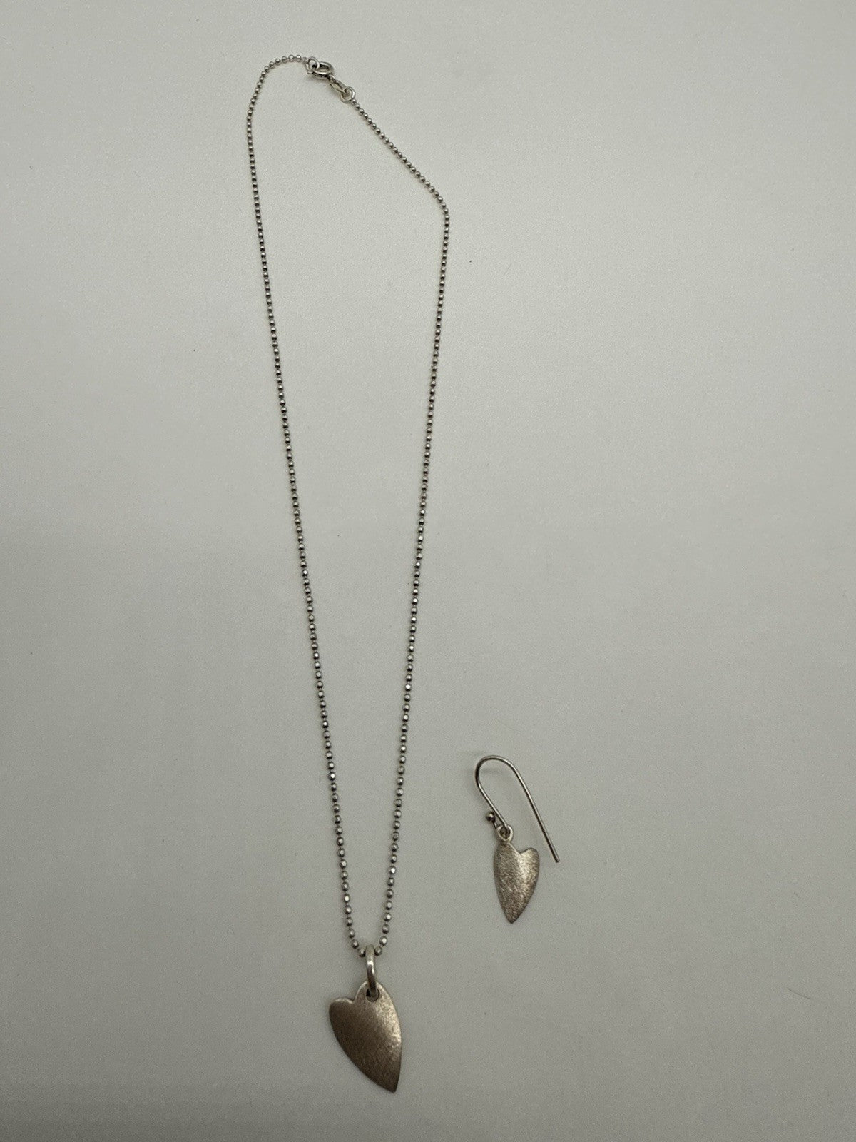 VINTAGE 925 SILBER HERZANHÄNGER MIT KUGELKETTE & OHRRING