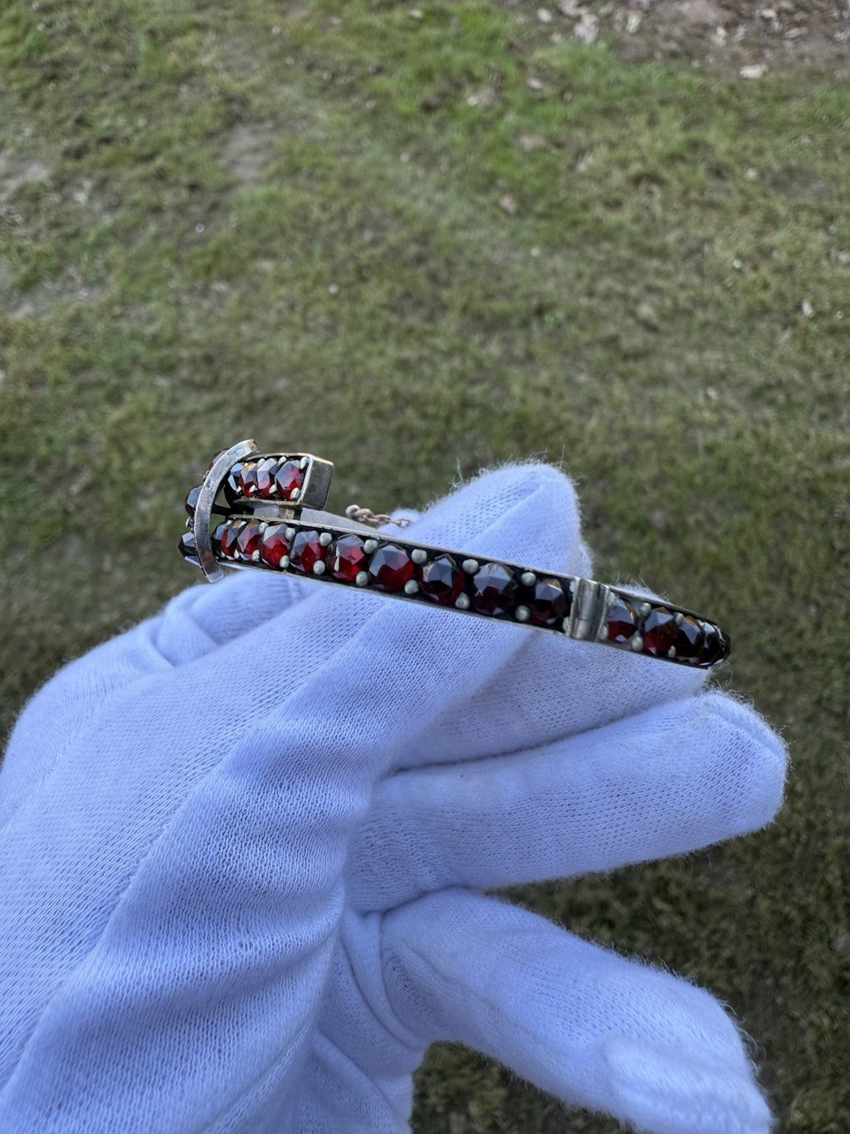 BÖHMISCHER GRANAT ANTIKER GRANATARMREIF ARMREIF MIT GRANAT