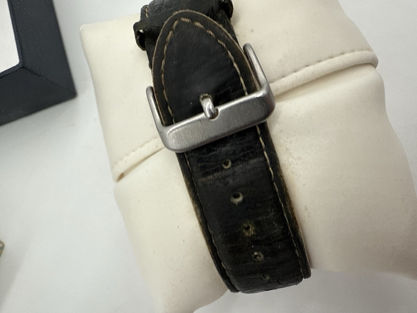 VINTAGE TOMMY HILFIGER CHRONO DATUM & TAG ARMBANDUHR