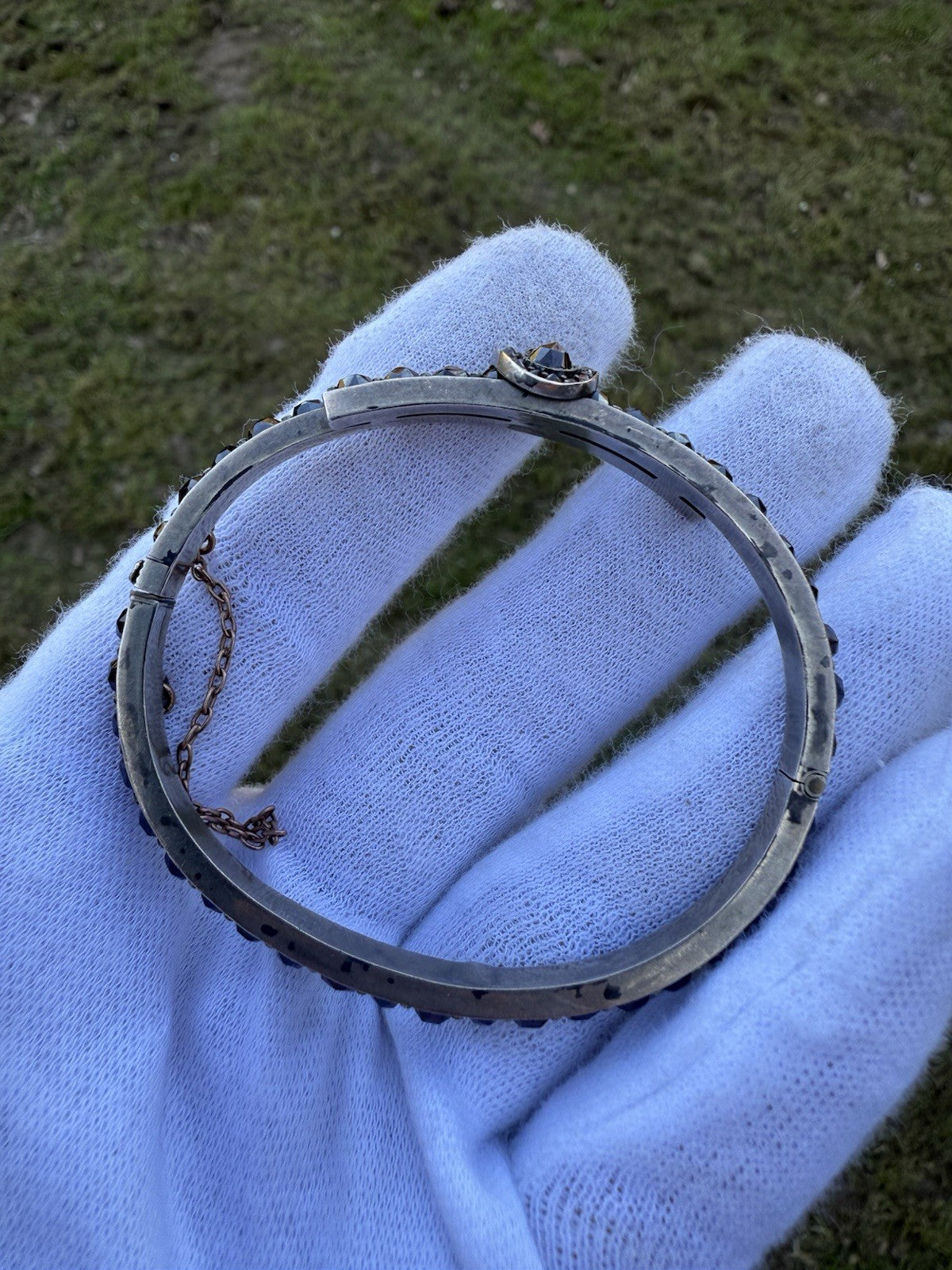 BÖHMISCHER GRANAT ANTIKER GRANATARMREIF ARMREIF MIT GRANAT