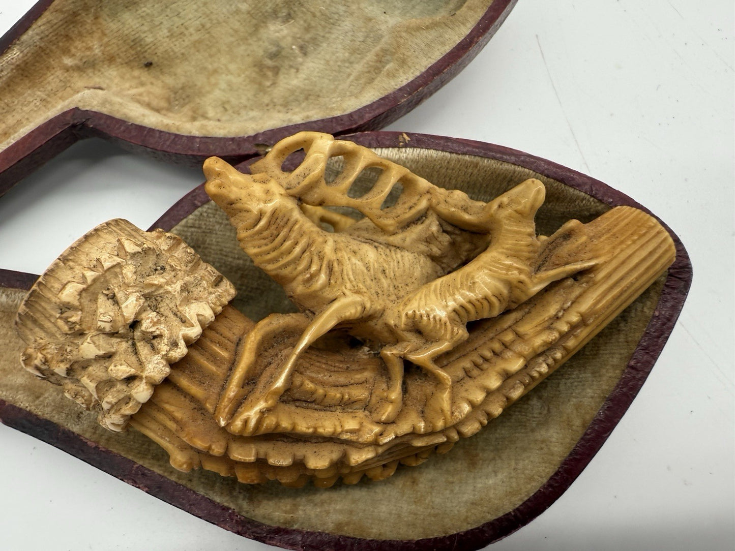 ZWEI HIRSCH MEERSCHAUM PFEIFE SAMMLERSTÜCK TABAK PFEFIE