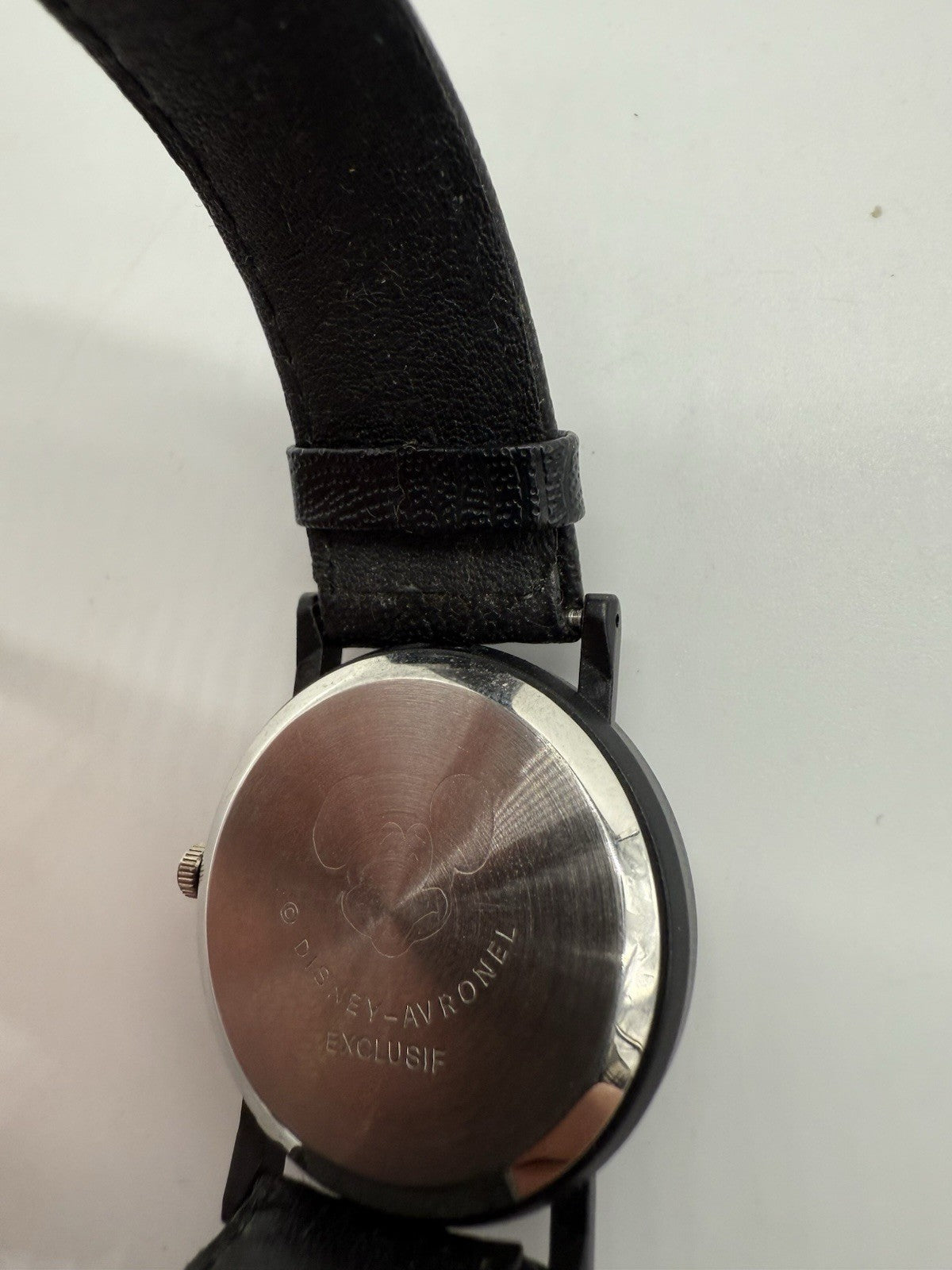 VINTAGE MICKEY MOUSE ARMBANDUHR AVRONEL QUARZ UHR LÄUFT