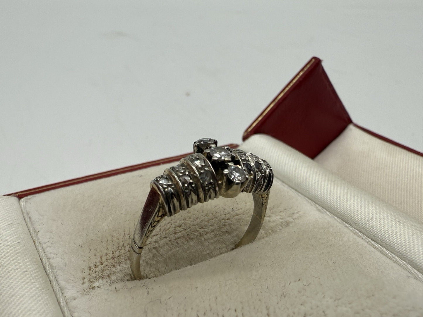 ANTIKER RING 750 GOLD RUSSLAND - 18 KARAT BICOLOR MIT BRILLANTEN