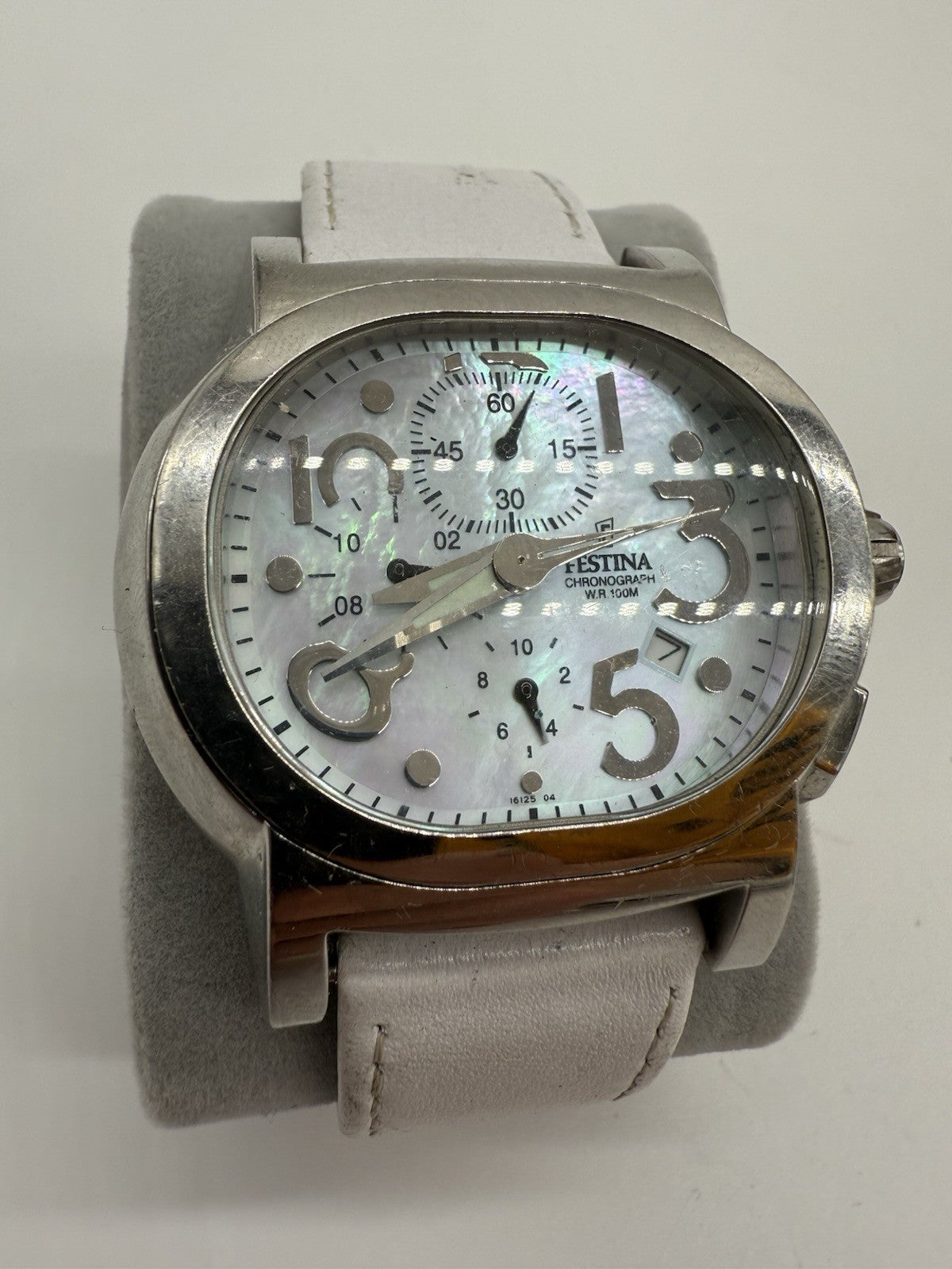 FESTINA MAMBO BIG-SIZE OVAL CHRONOGRAPH DATE HERREN UHR REF.F16125