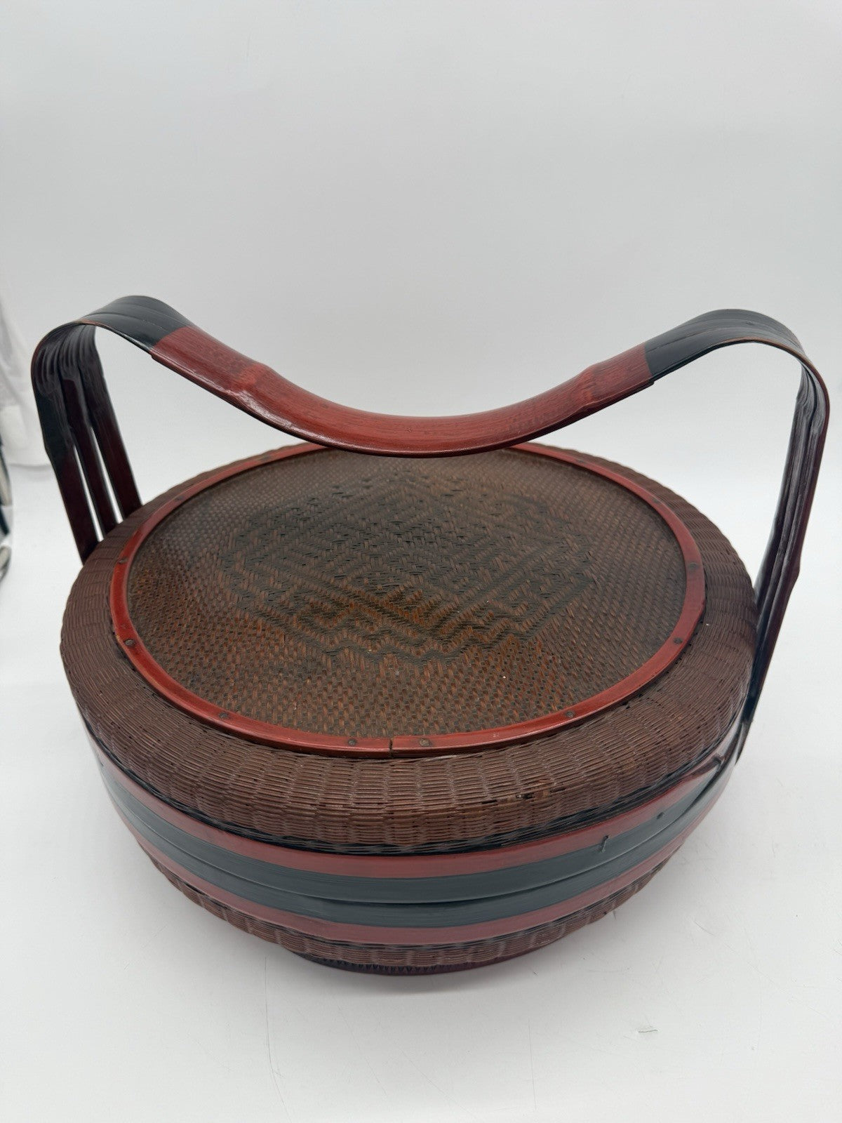 HANDGEFERTIGTER ASIATISCHER KORB BAMBUS CHINA VINTAGE