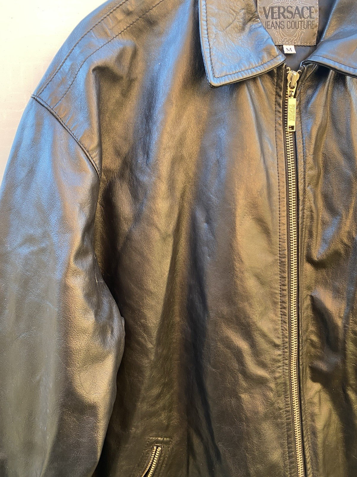 VINTAGE GIANNI VERSACE JEANS COUTURE SCHWARZE LEDERJACKE GR. M