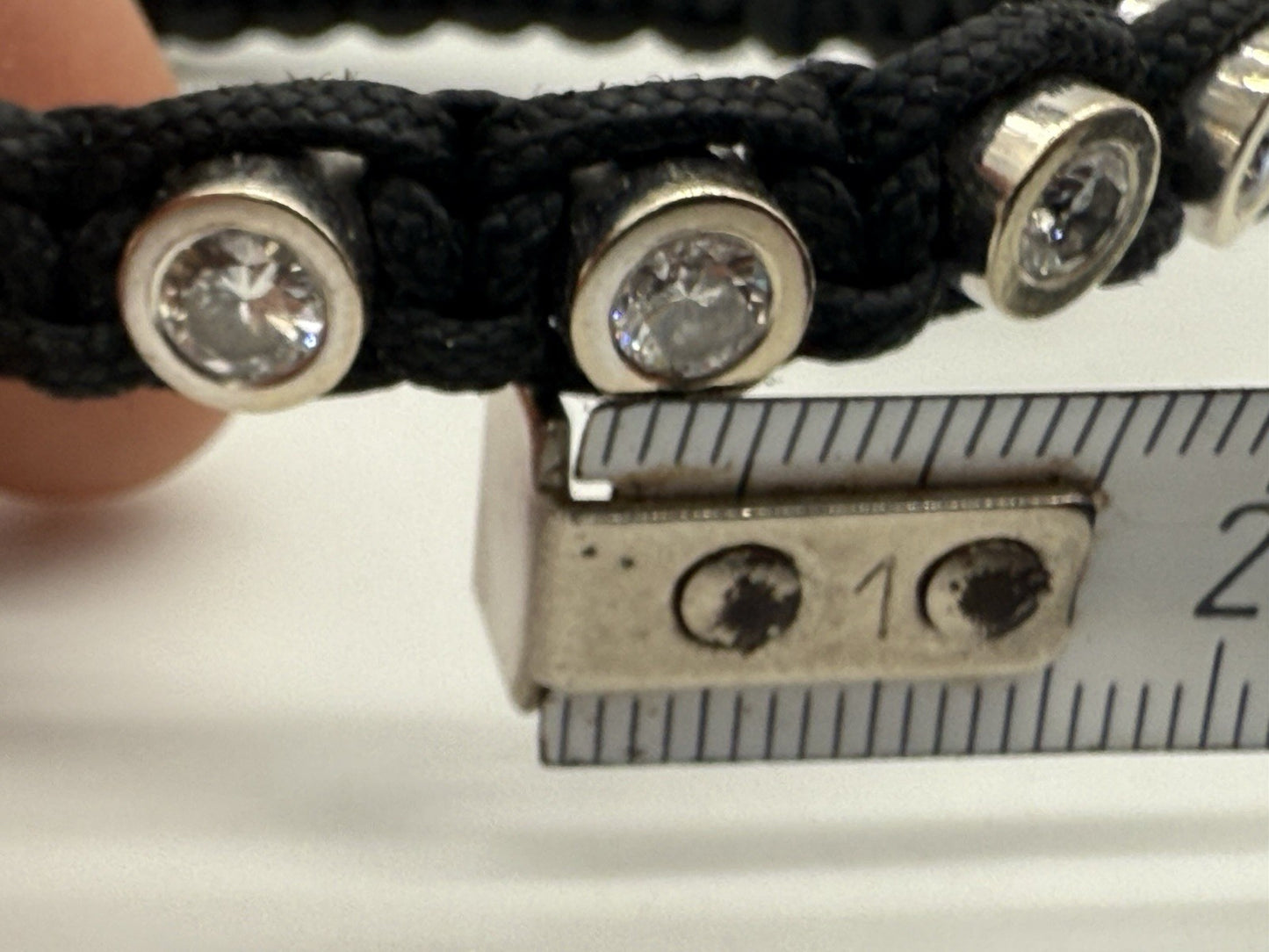 LUXUS MAKRAMÉ ARMBAND MIT 8 BRILLANTEN à 0.25ct - VVS1 / D - 2.00ct !