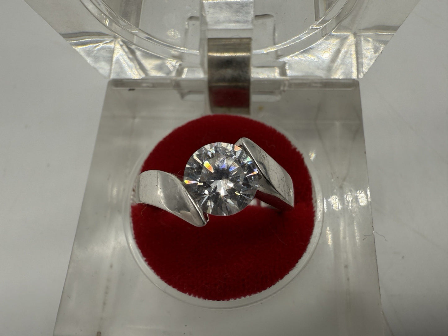 ELEGANTER 925 SILBERRING MIT GROßEM ZIRKONIA ZEITLOSER SOLITÄR LOOK GR.62
