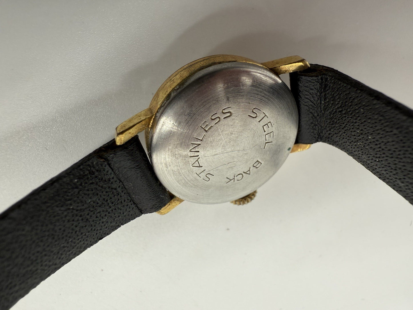 VINTAGE EMES HANDAUFZUG ARMBANDUHR