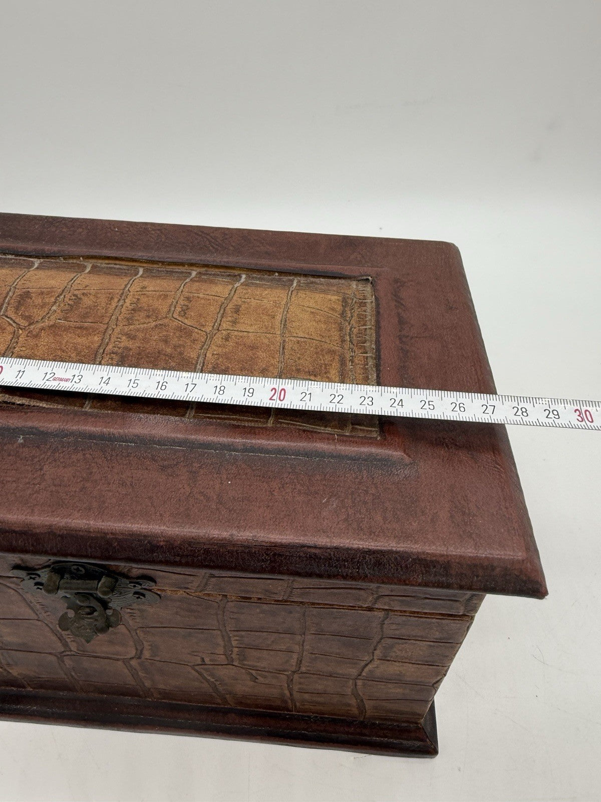 VINTAGE TRUHE SCHATZKISTE BOX KISTE KROKO OPTIK