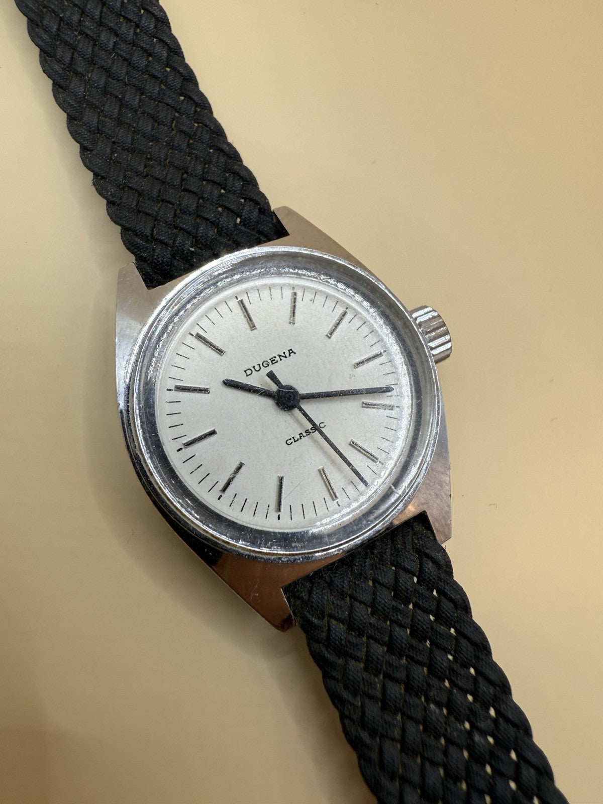 DUGENA CLASSIC DAMEN UHR HANDAUFZUG ARMBANDUHR LÄUFT