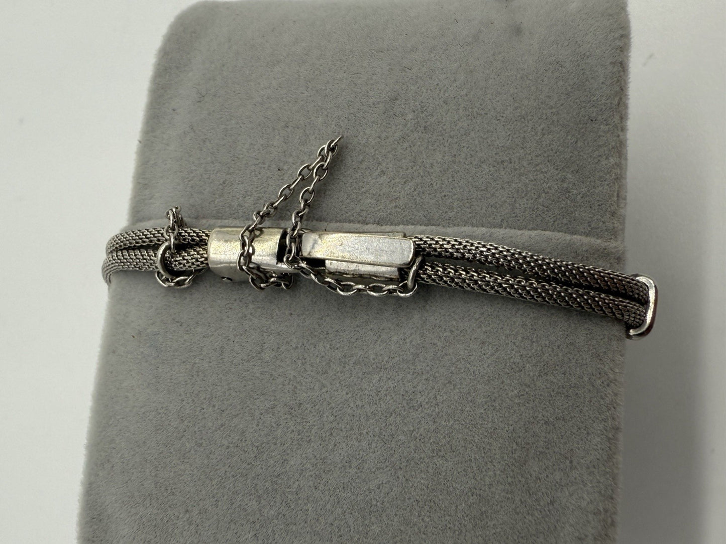 ANTIKE ART DÉCO DAMENARMBANDUHR WEIßGOLD MIT DIAMANTEN UM 1920 - LÄUFT