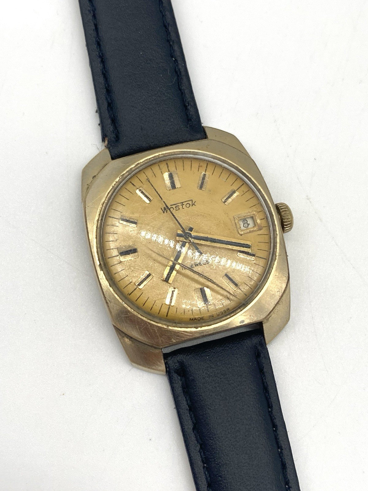 VINTAGE USSR HERREN UHR VOSTOK SOVIET UNION 18 JEWELS LÄUFT