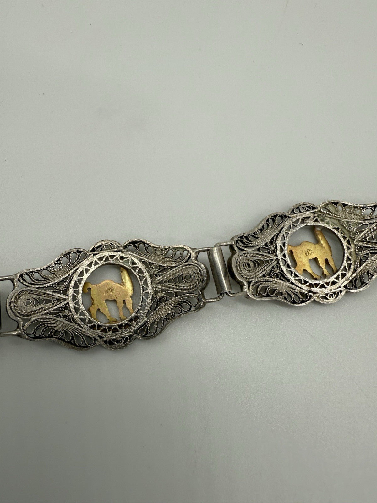 VINTAGE PERUANISCHES ARMBAND SILBER MIT 18K GOLD TIERMOTIV LAMA 20cm