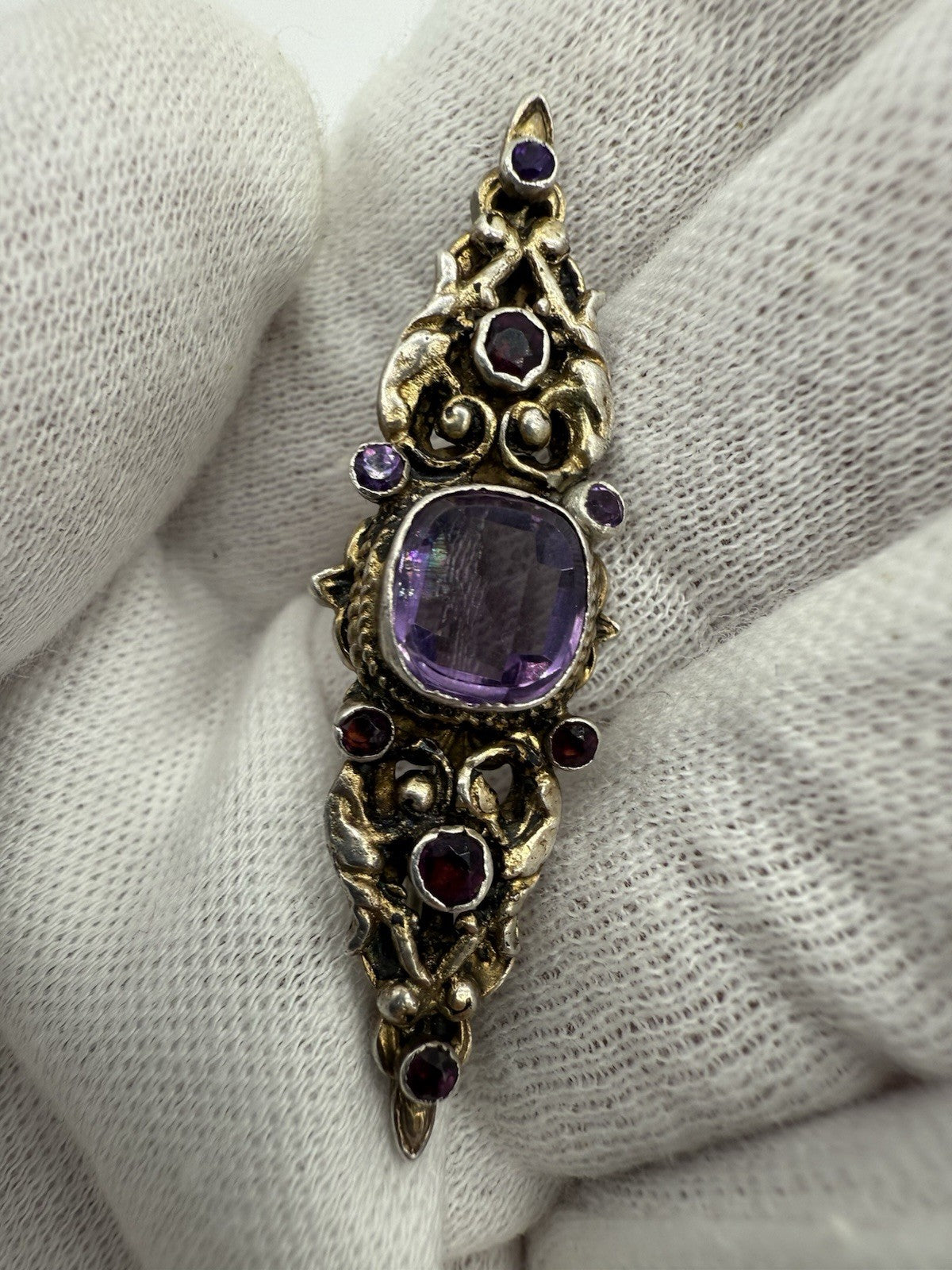 VINTAGE AMETHYST BROSCHE LILA STEIN ANSTECKNADEL