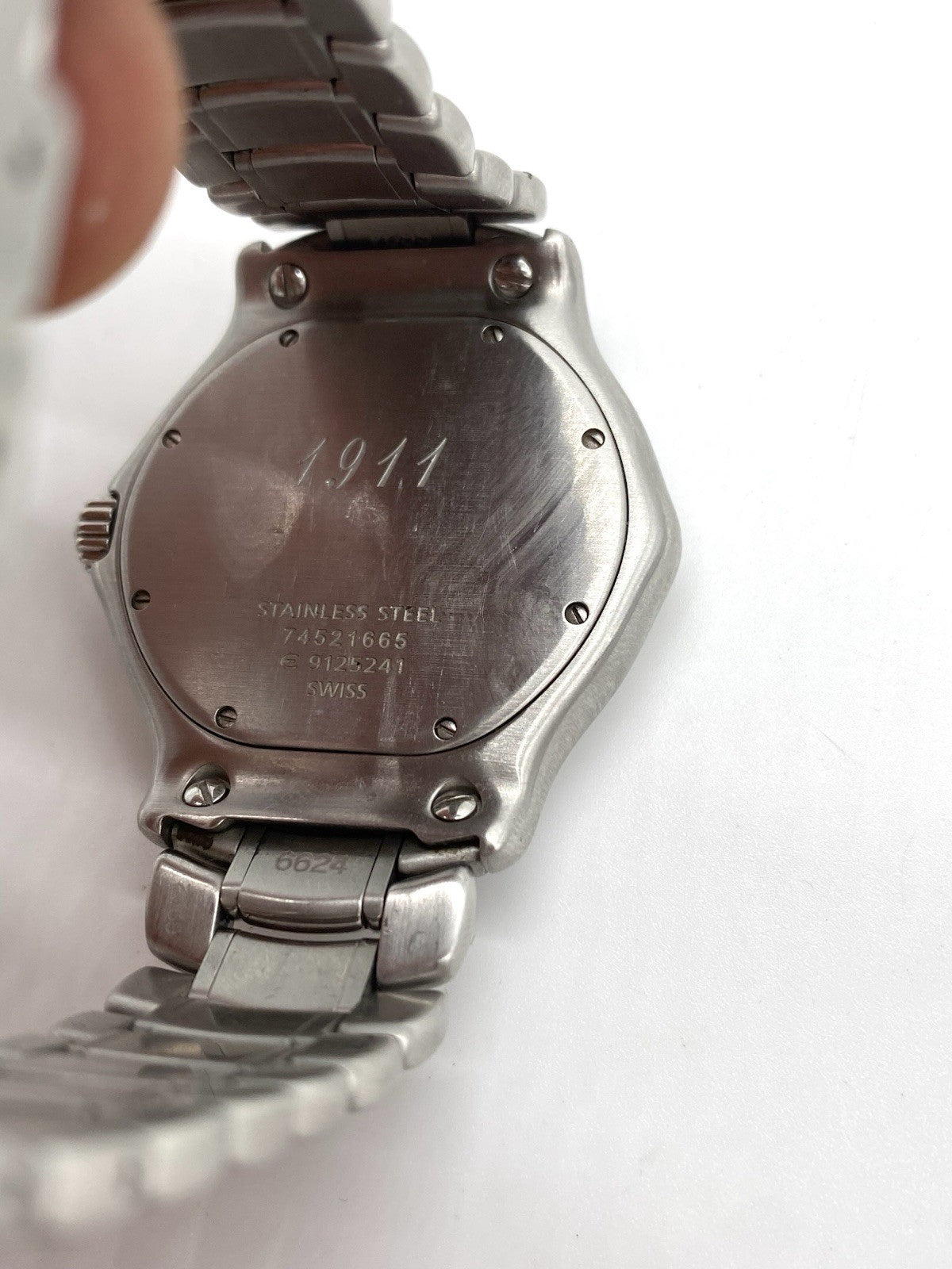 EBEL 1911 AUTOMATIK HERRENUHR MIT GROPDATUM ELEGANT