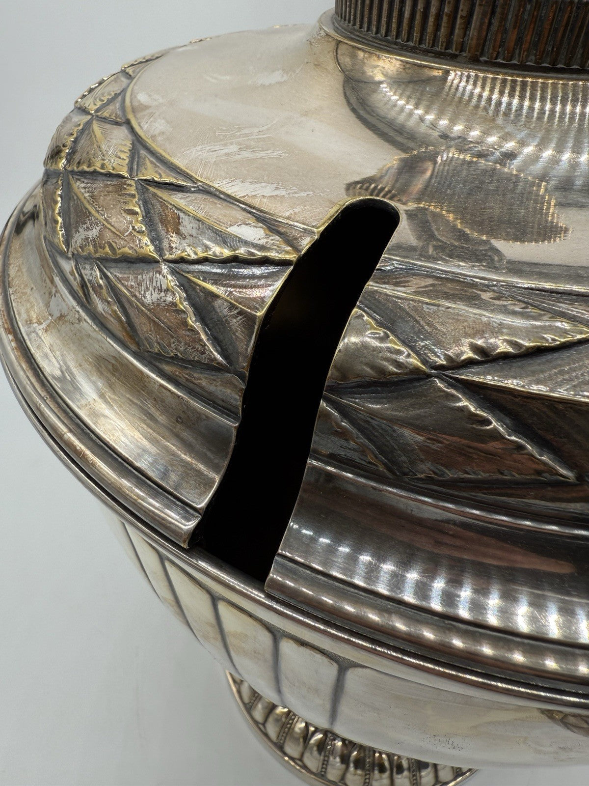 GROßE WMF VERSILBERTE TERRINE, POKAL MIT DECKEL ART DECO NEOKLASSIZISMUS