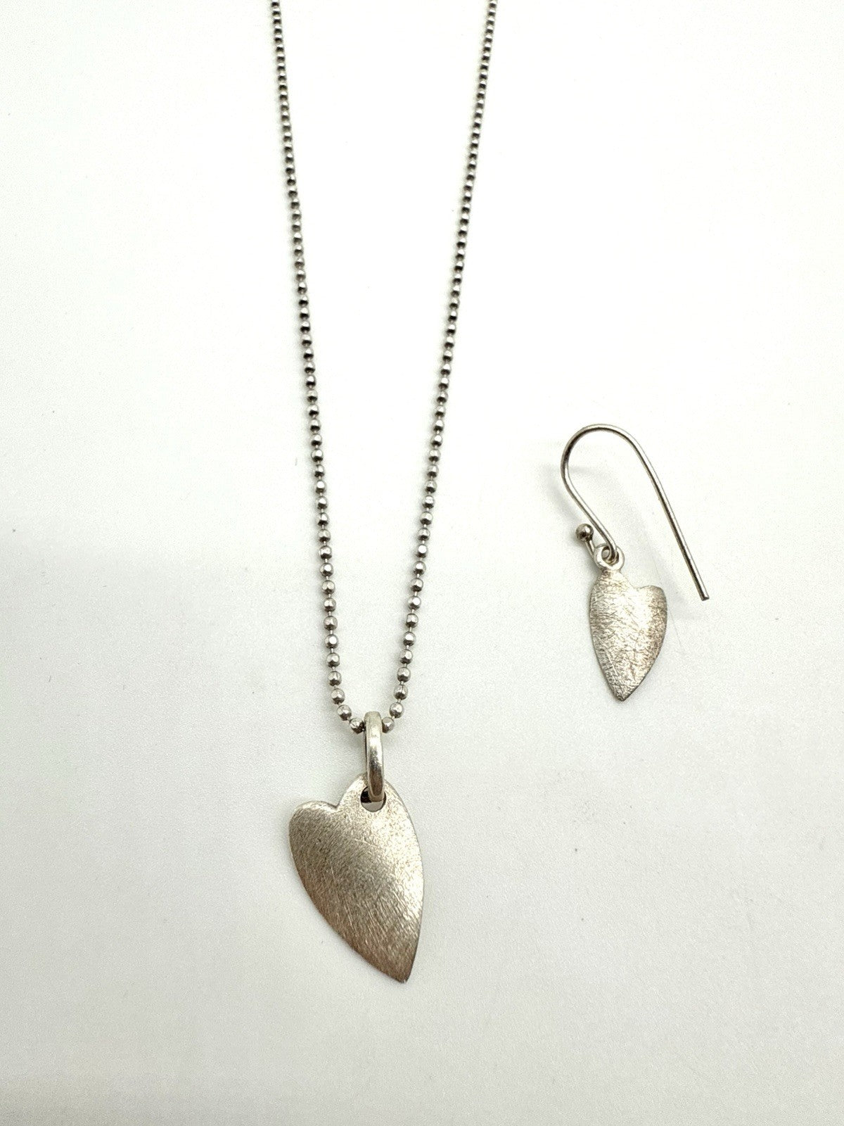 VINTAGE 925 SILBER HERZANHÄNGER MIT KUGELKETTE & OHRRING