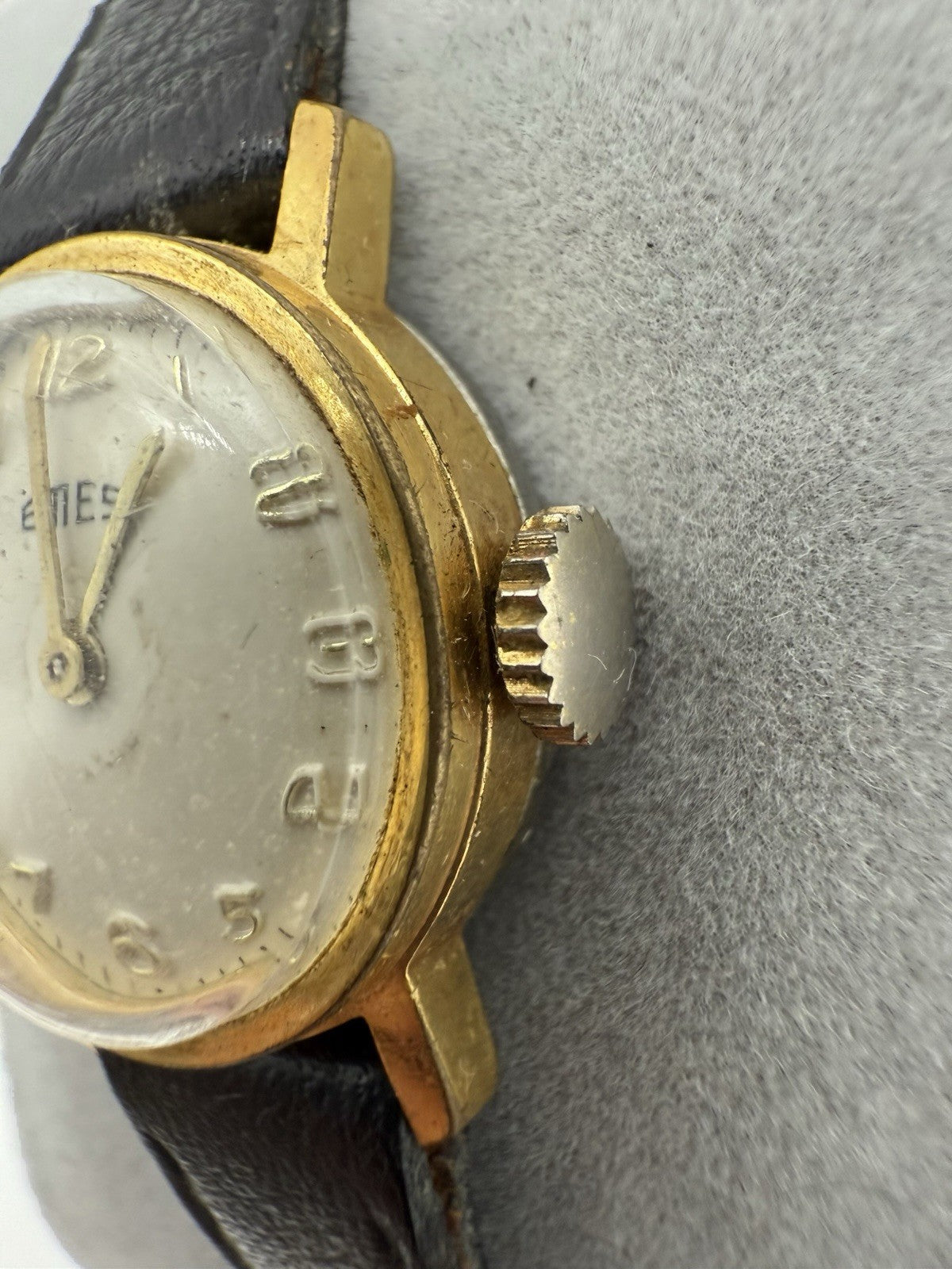 VINTAGE EMES HANDAUFZUG ARMBANDUHR