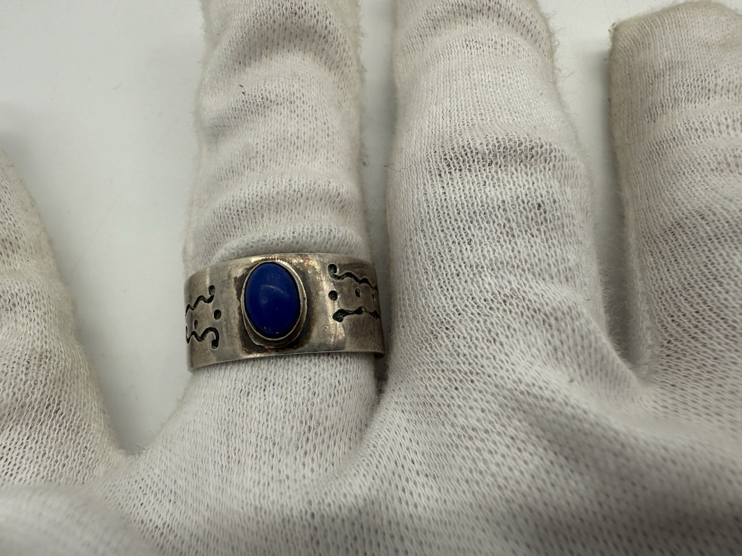 ATTRAKTIVER VINTAGE RING SILBER 925 MIT LAPISLAZULI GR.62