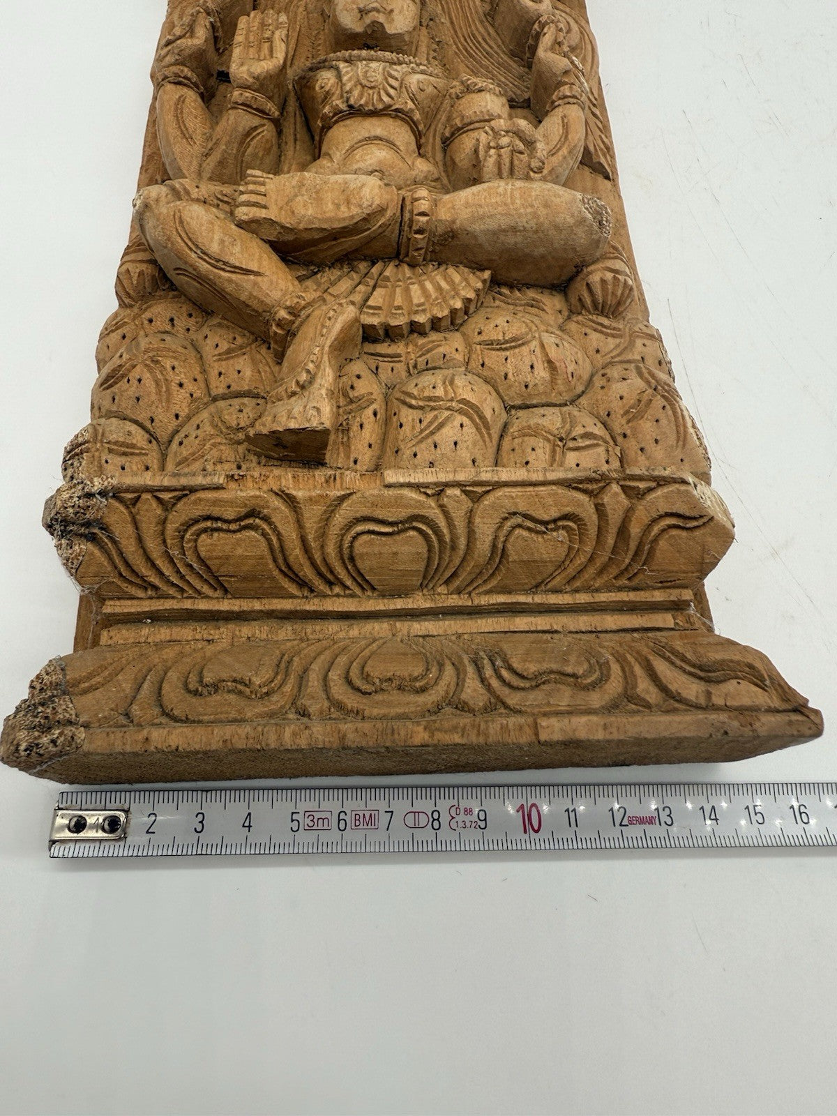 ALTES INDISCHES HOLZRELIEF GOTTHEIT GÖTTIN SCHNITZEREI