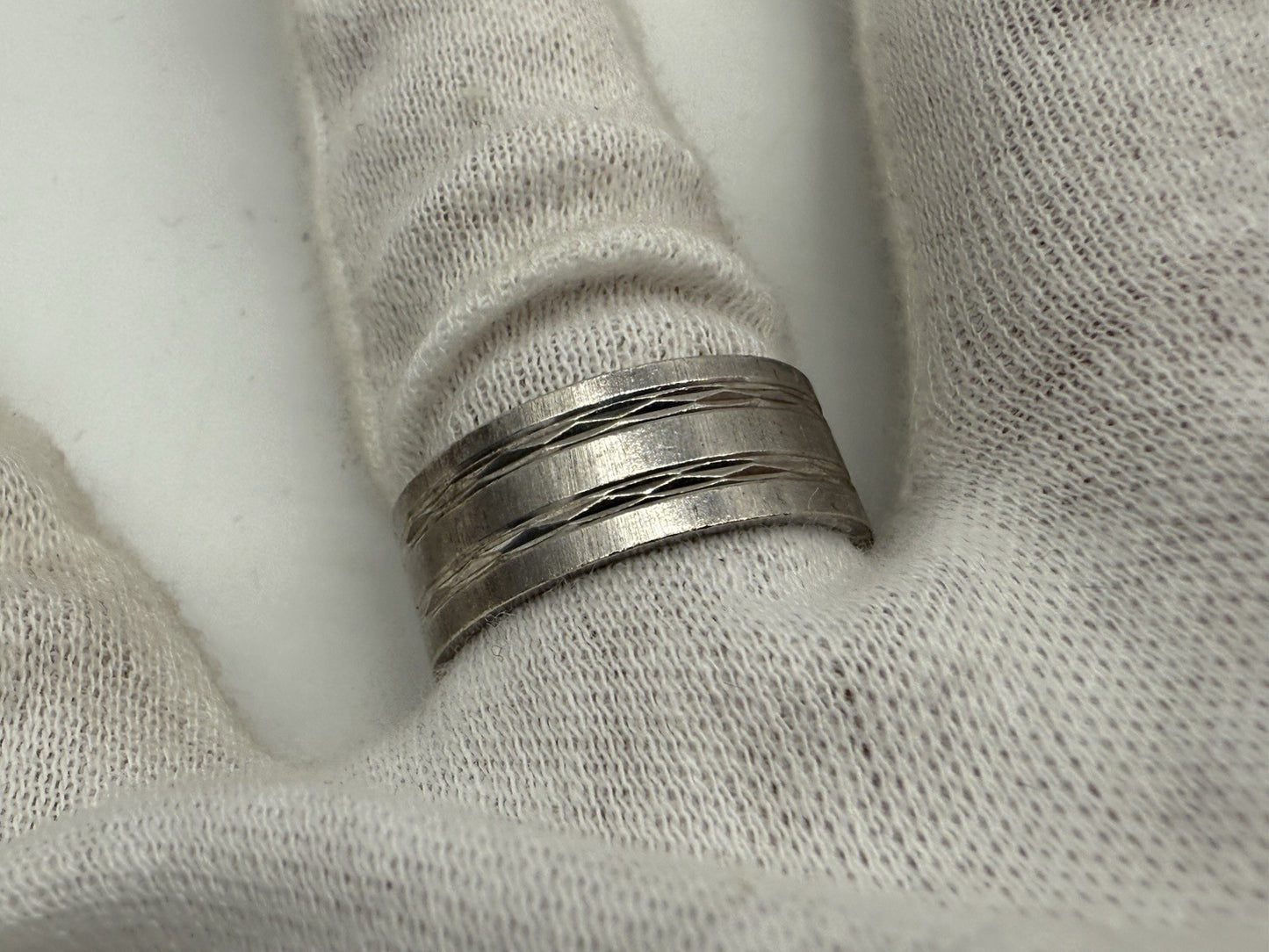 VINTAGE 925 STERLING SILBER BANDRING GR.60