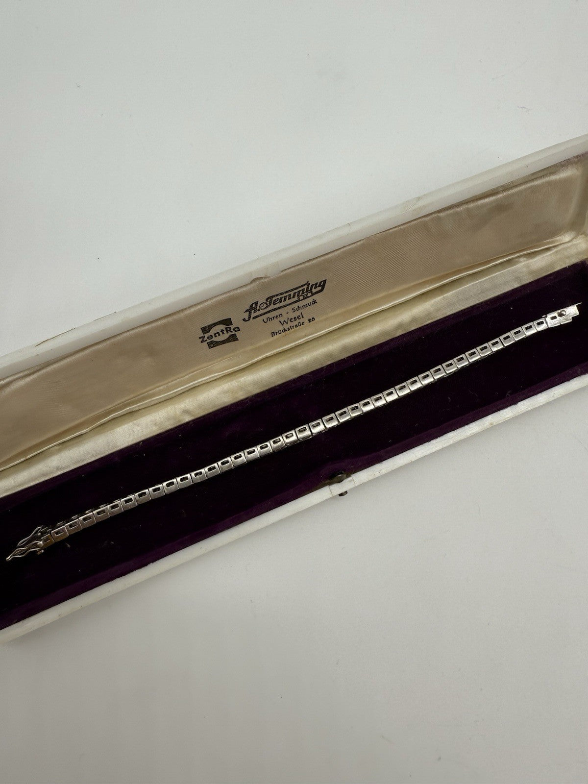 HOCHWERTIGES ZIRKONIA TENNIS ARMBAND 925er STERLING SILBER MIT ETUI