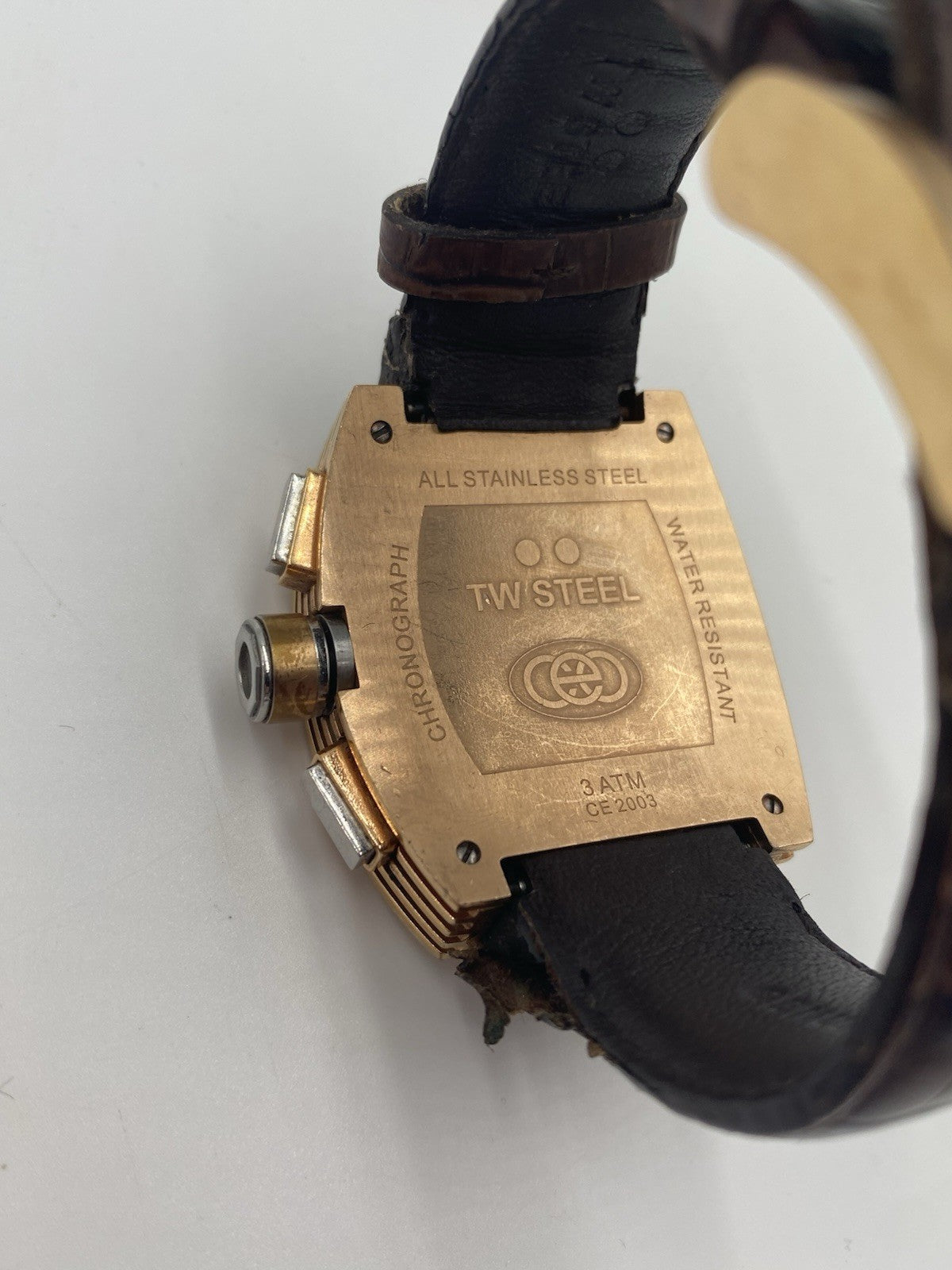TW STEEL CEO CHRONOGRAPH ROSE GOLD-PLATED TONNEAU HERREN ARMBANDUHR