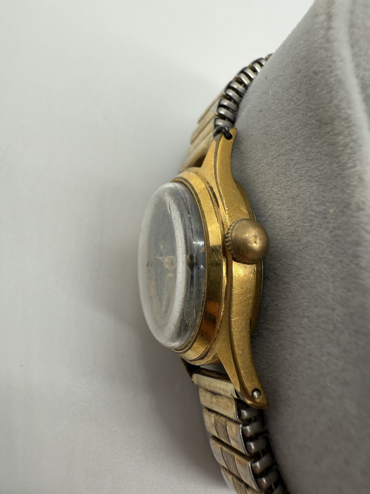 VINTAGE ZENTRA 17 RUBIS DAMEN ARMBANDUHR ELEGANT1960 GOLD PLATED LÄUFT