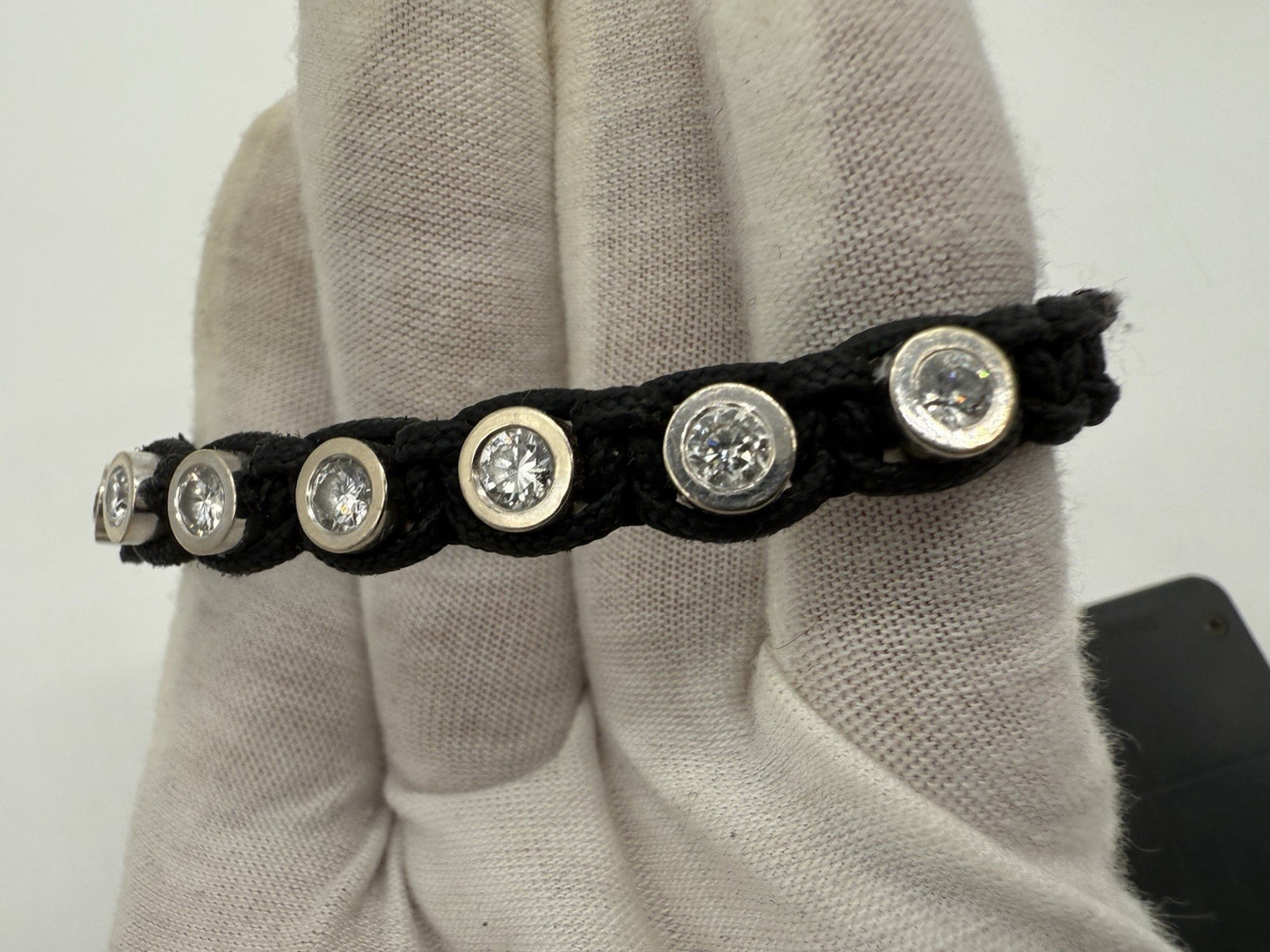 LUXUS MAKRAMÉ ARMBAND MIT 8 BRILLANTEN à 0.25ct - VVS1 / D - 2.00ct !