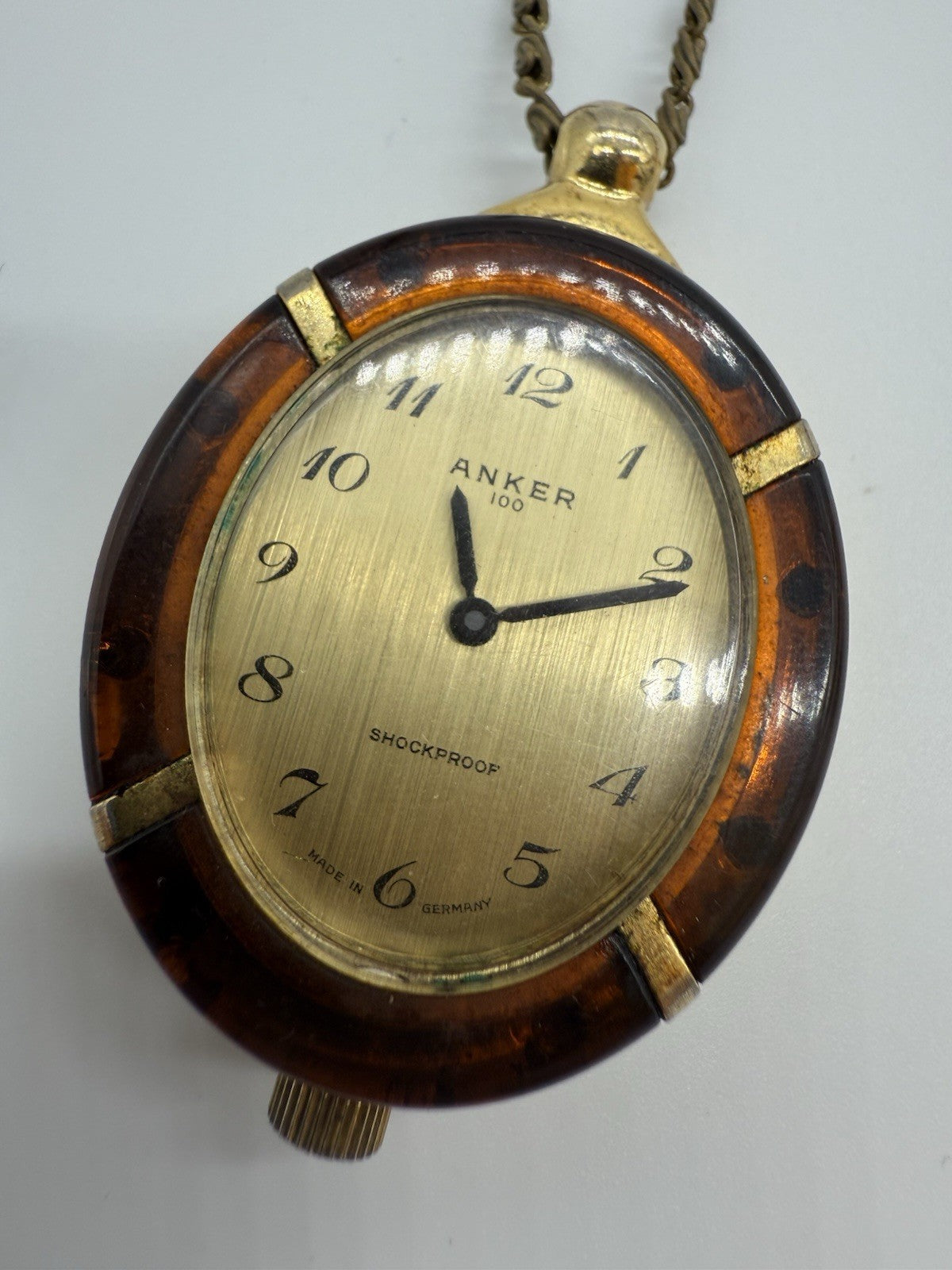 ART DECO ANKER 100 HANDAUFZUG DAMEN UMHÄNGE ANHÄNGER UHR BAKELIT & KETTE