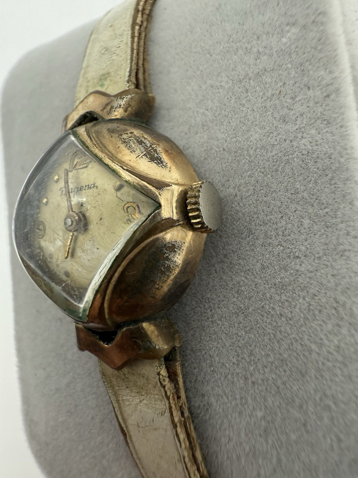 VINTAGE DUGENA DAMENARMBANDUHR VERGOLDET HANDAUFZUG