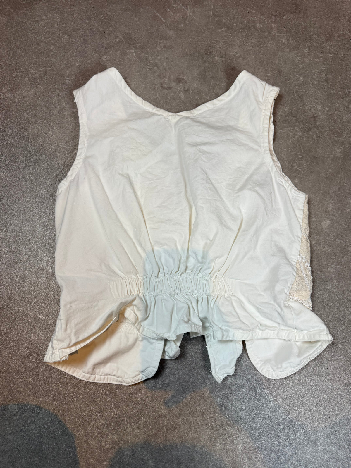 Vintage Leinen Weste Weiß mit Spitze & Applikationen – Folk Boho